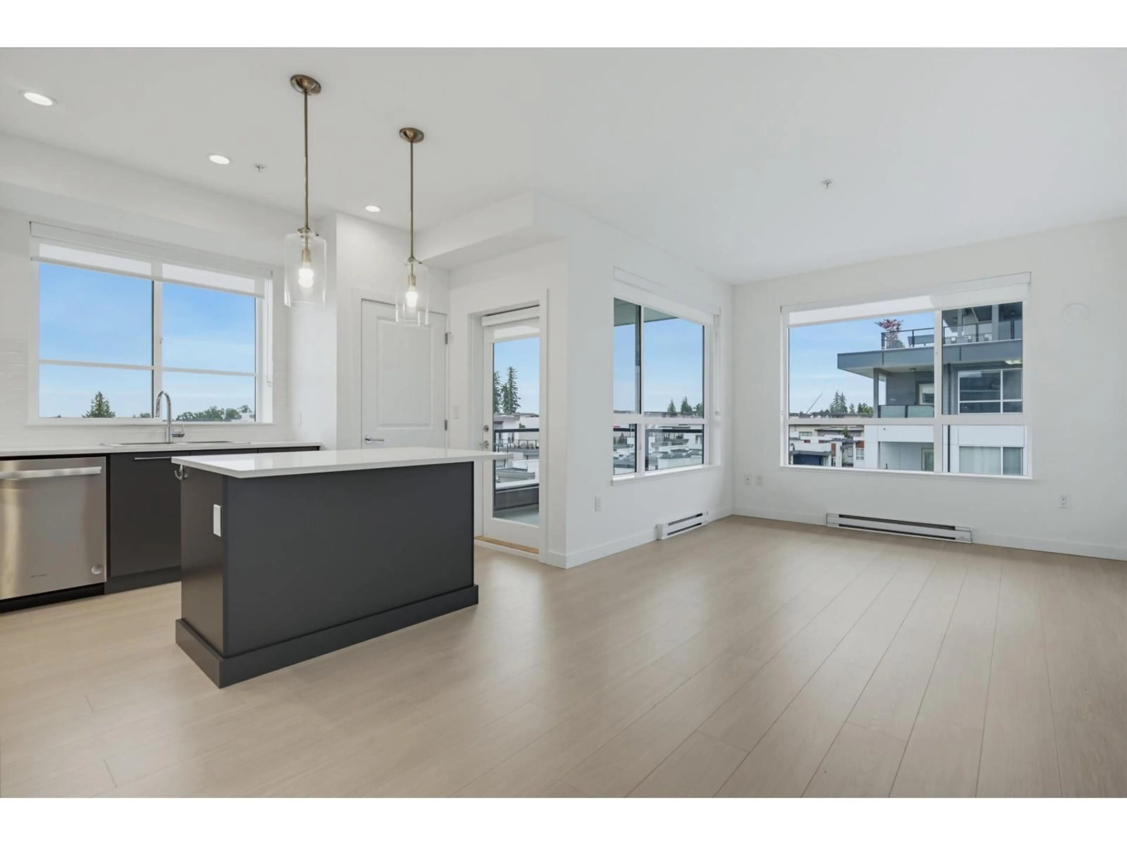 Open concept kitchen, unknown for B503 - 20834 80 AVENUE, Langley British Columbia V2Y3M5