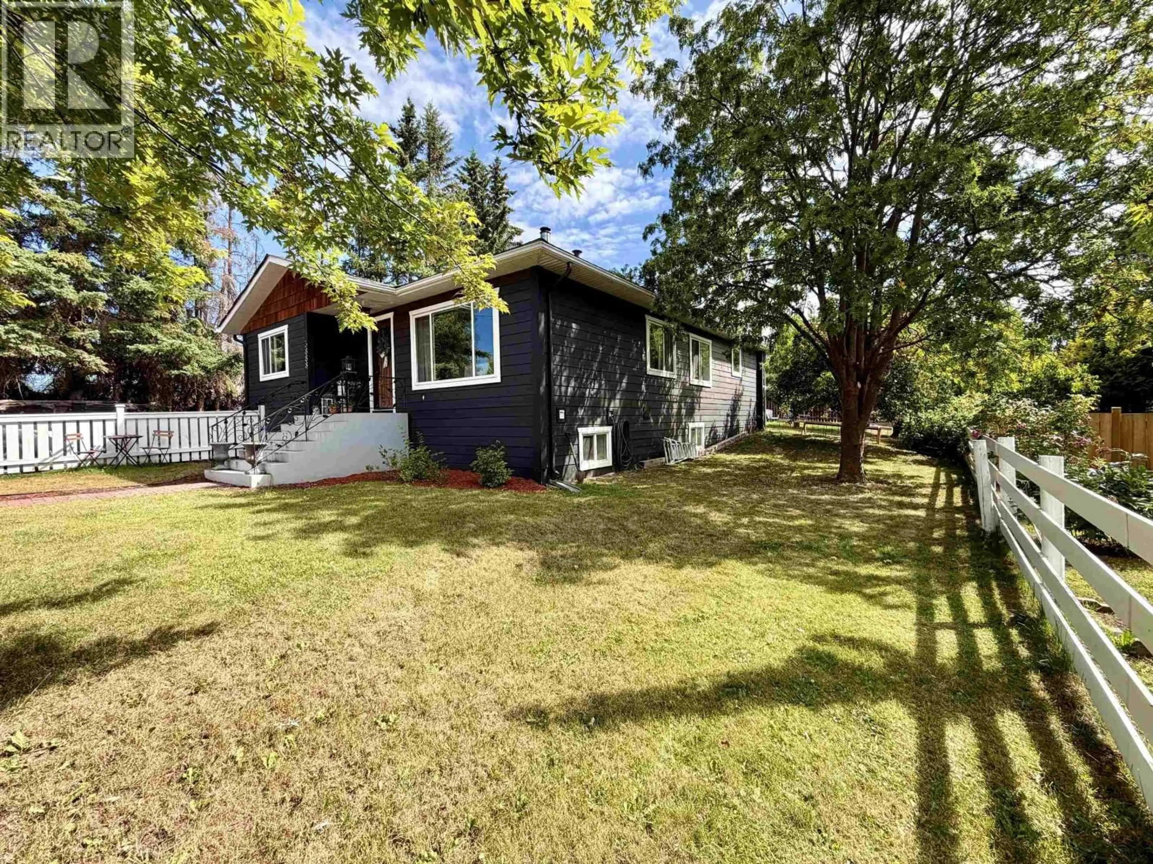 A pic from outside/outdoor area/front of a property/back of a property/a pic from drone, unknown for 3888 11TH AVENUE, Smithers British Columbia V0J2N0