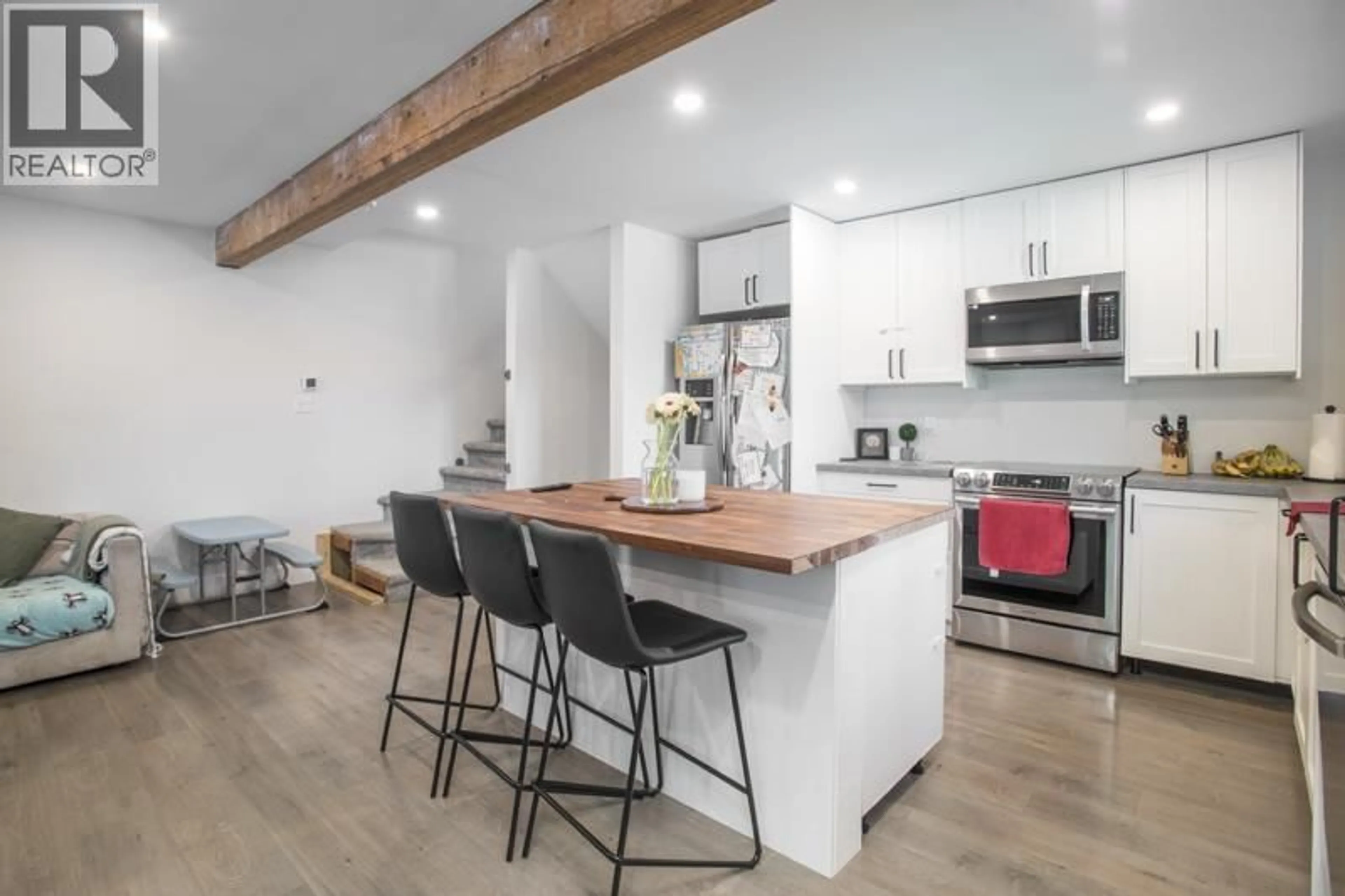 Open concept kitchen, unknown for 55 - 12180 189A STREET, Pitt Meadows British Columbia V3Y1V8