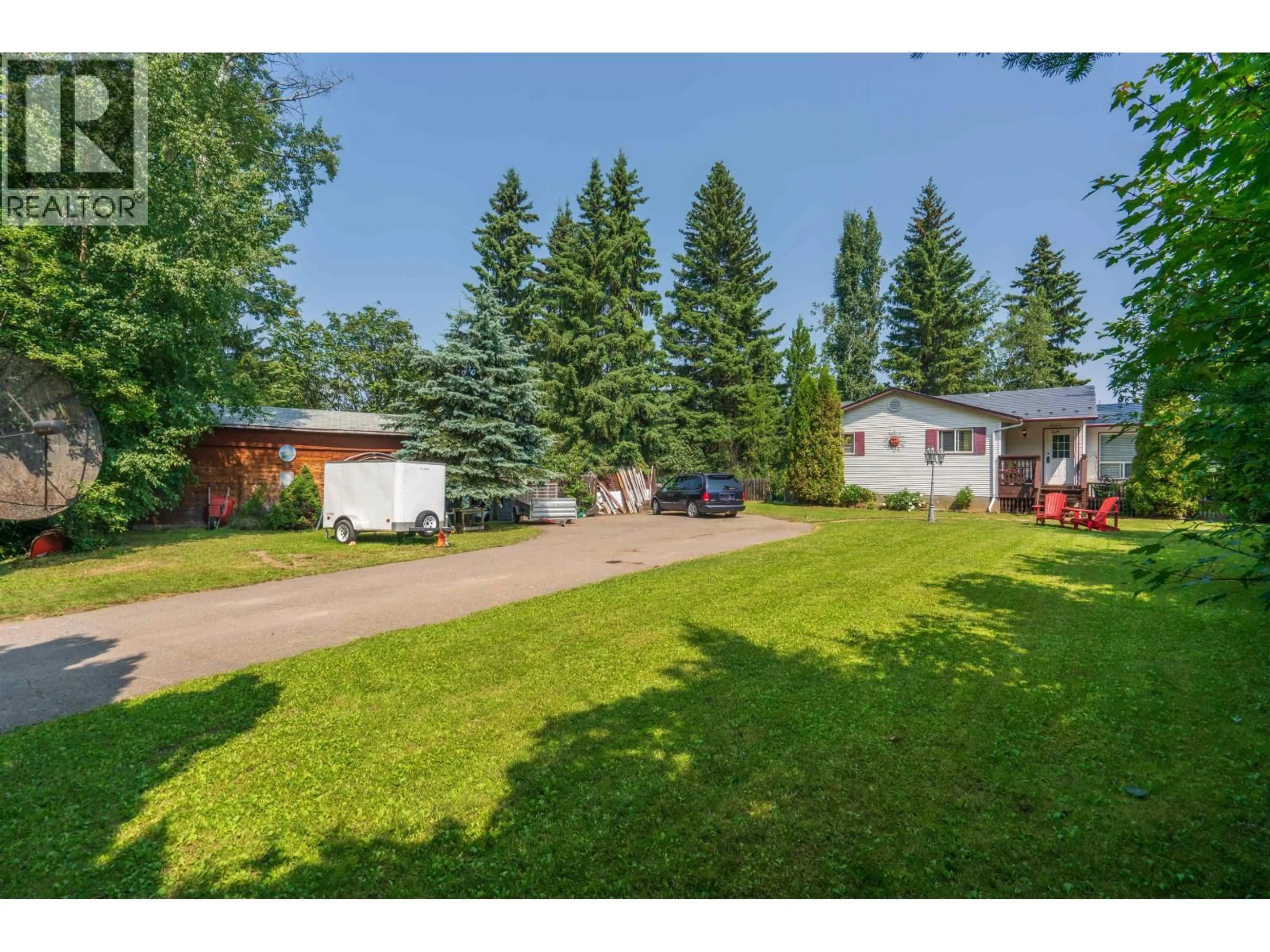 A pic from outside/outdoor area/front of a property/back of a property/a pic from drone, unknown for 11330 LAKESIDE DRIVE, Prince George British Columbia V2K5M6