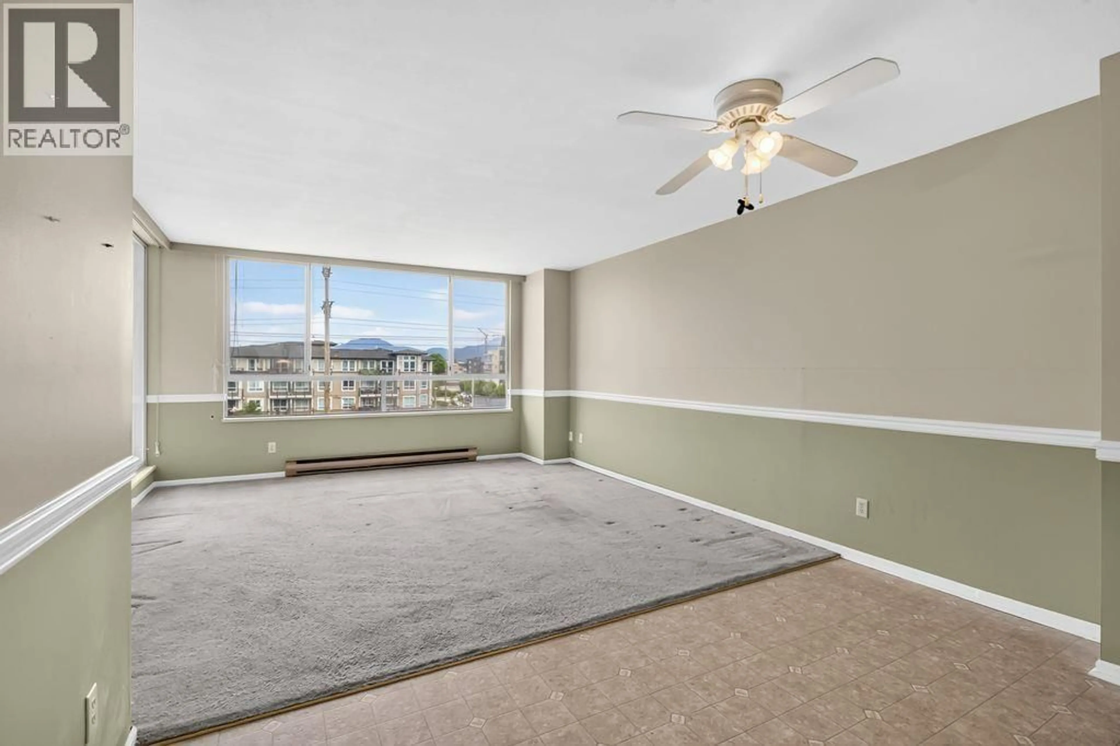 A pic of a room for 302 - 11980 222 STREET, Maple Ridge British Columbia V2X0L8