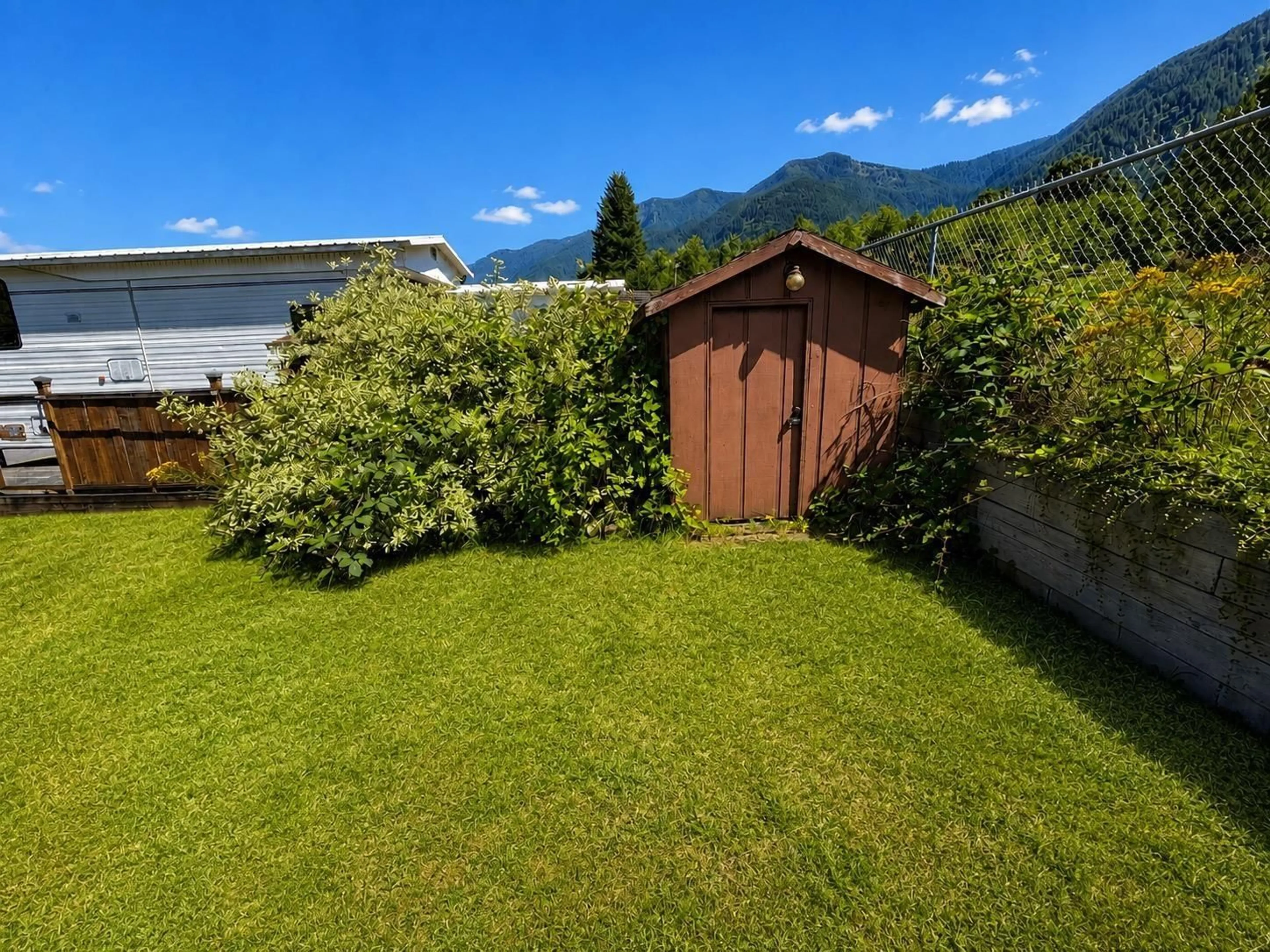 Shed for 35 - 1436 FROST ROAD, Cultus Lake British Columbia V2R4X8