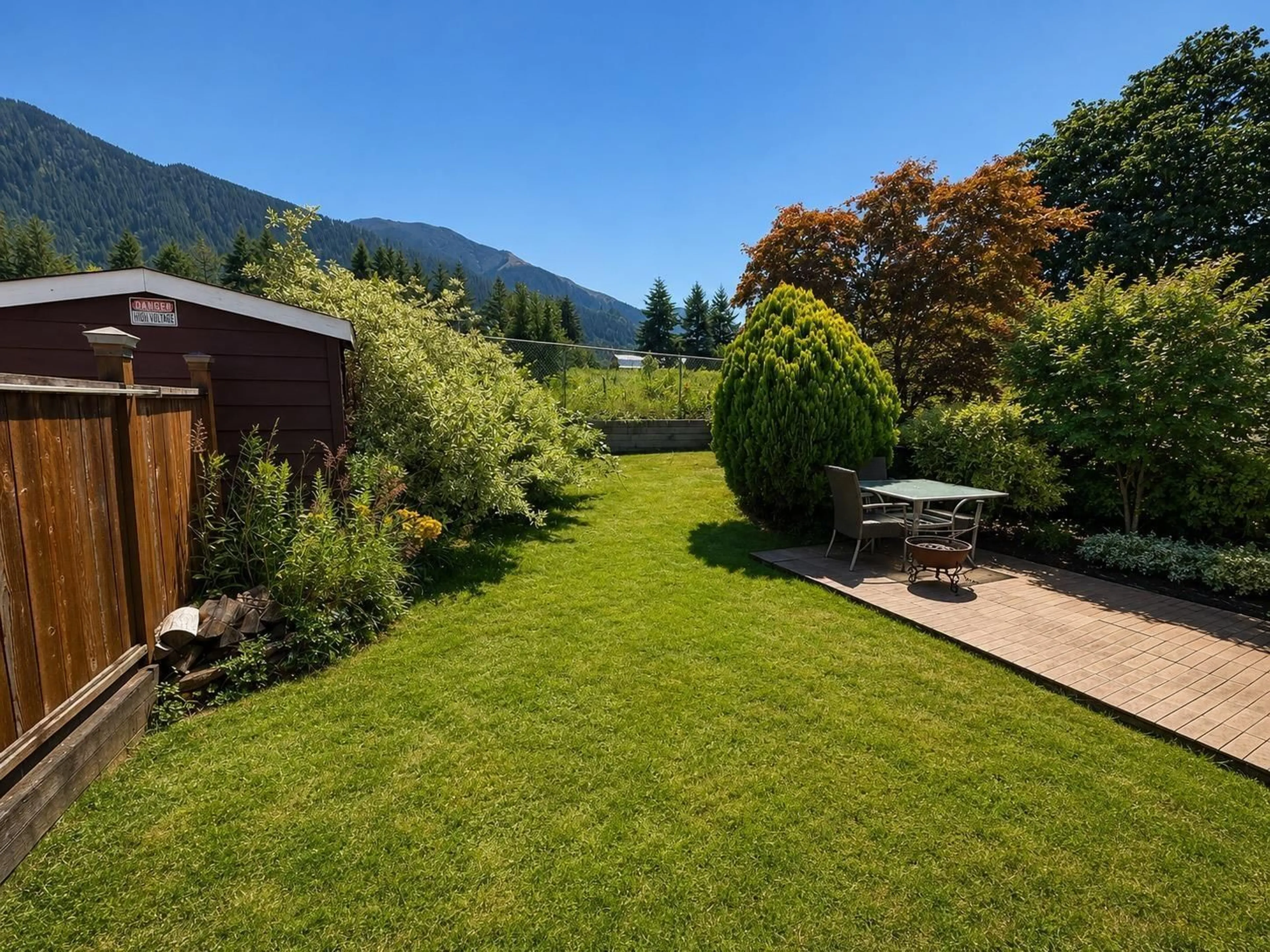 A pic from outside/outdoor area/front of a property/back of a property/a pic from drone, mountain view for 35 - 1436 FROST ROAD, Cultus Lake British Columbia V2R4X8