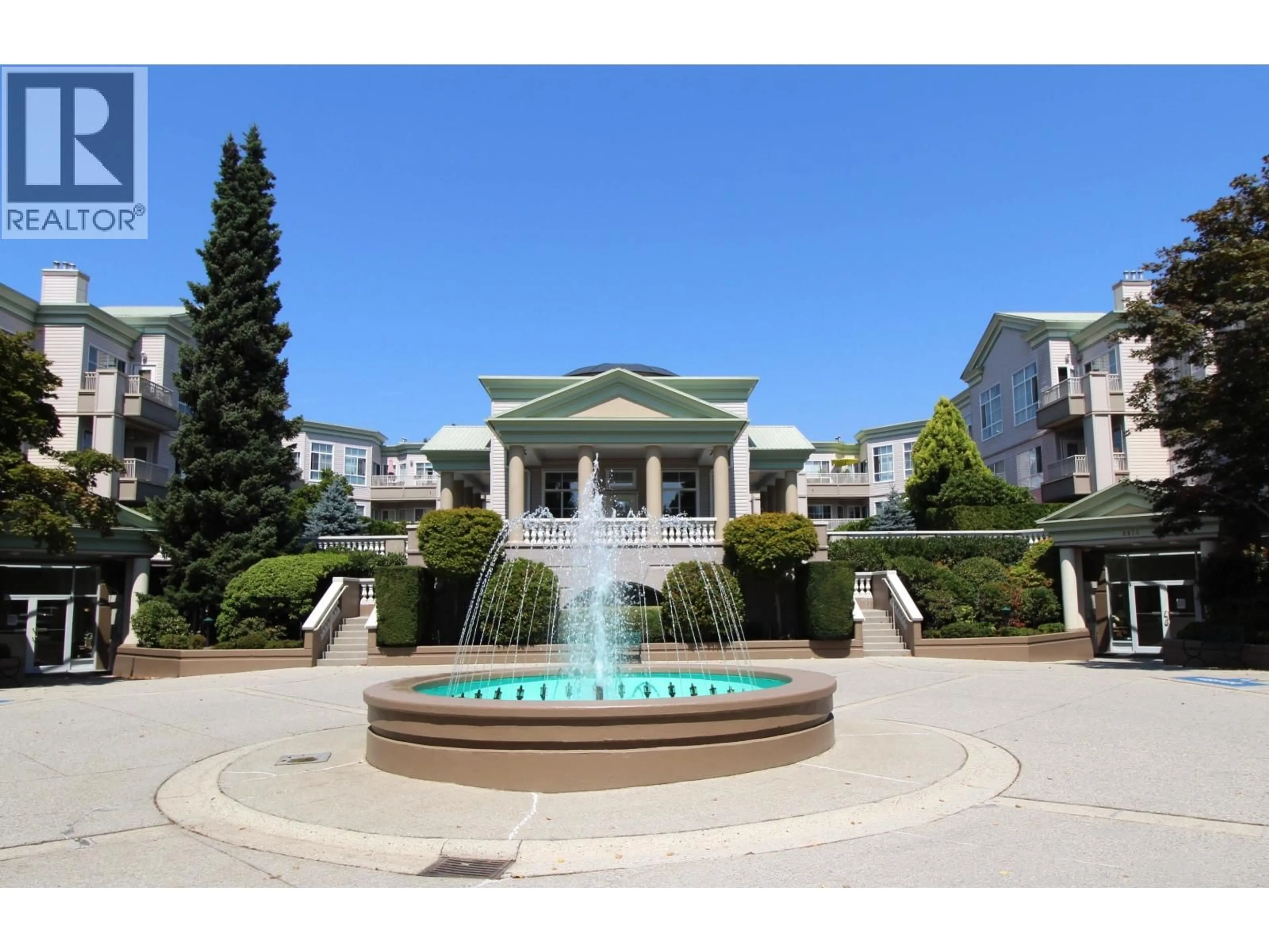 Pool for 303 - 8975 JONES ROAD, Richmond British Columbia V6Y3Y7