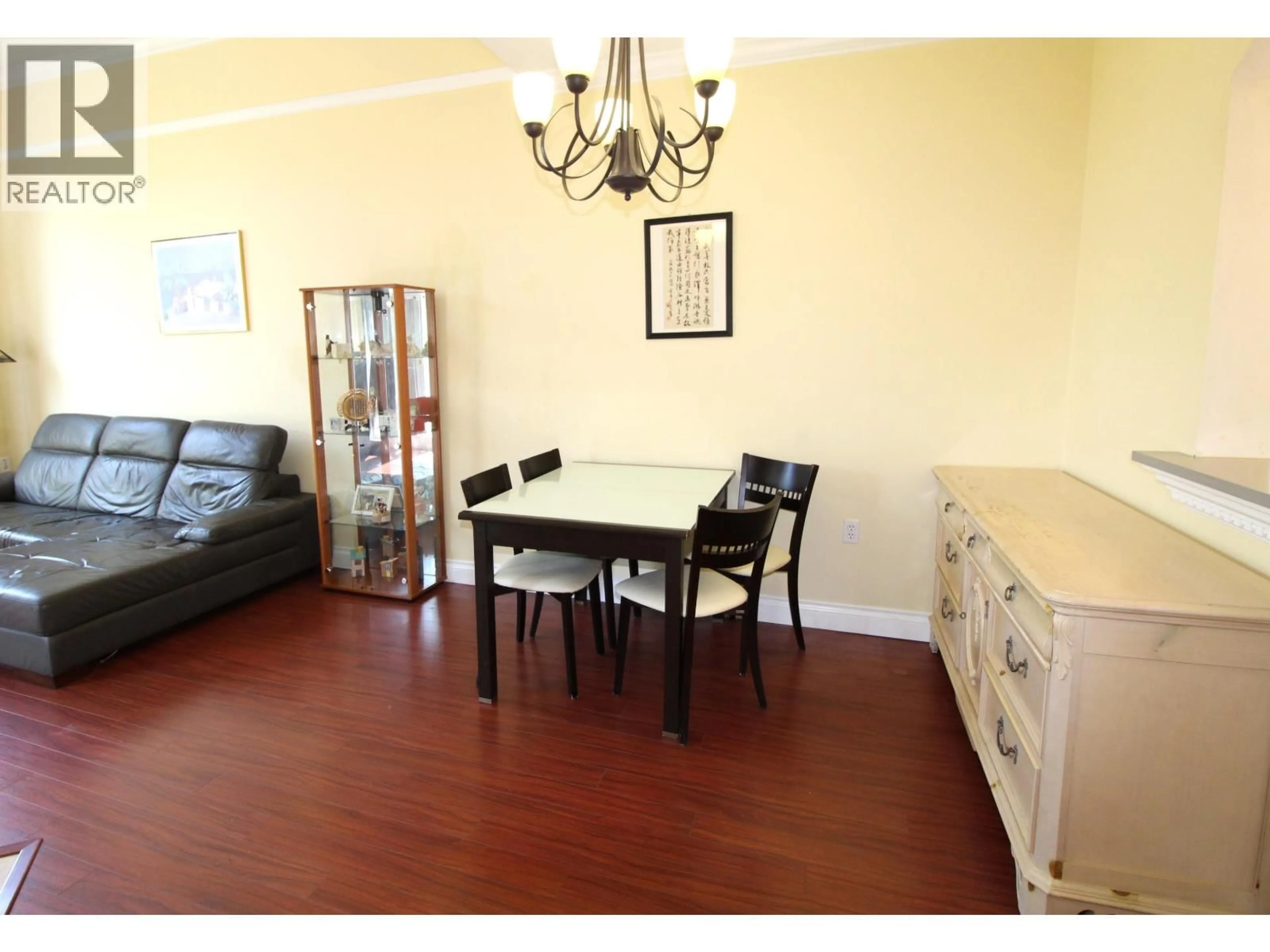 Dining room, wood/laminate floor for 303 - 8975 JONES ROAD, Richmond British Columbia V6Y3Y7