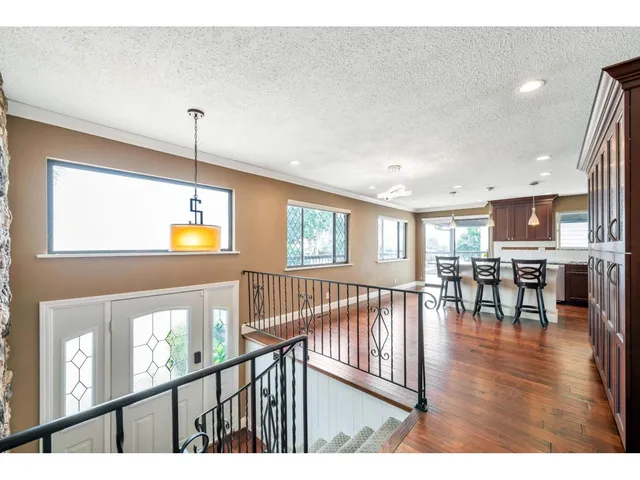 1175 STEVENS STREET, White Rock 5