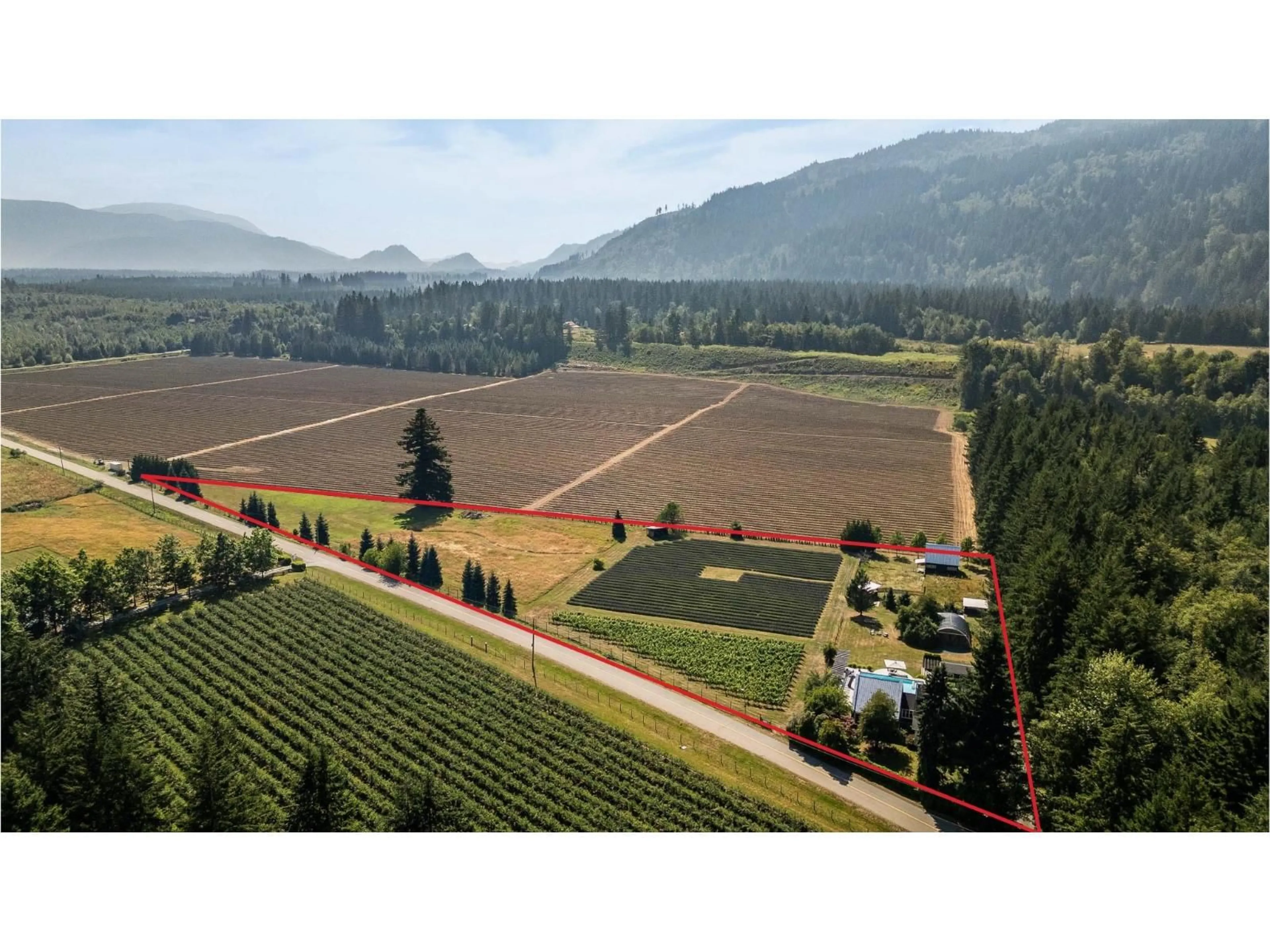 A pic from outside/outdoor area/front of a property/back of a property/a pic from drone, mountain view for 231 COLUMBIA VALLEY ROAD, Columbia Valley British Columbia V2R4X6