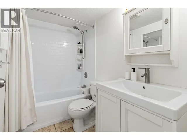 206 - 1334 73RD AVENUE, Vancouver 3