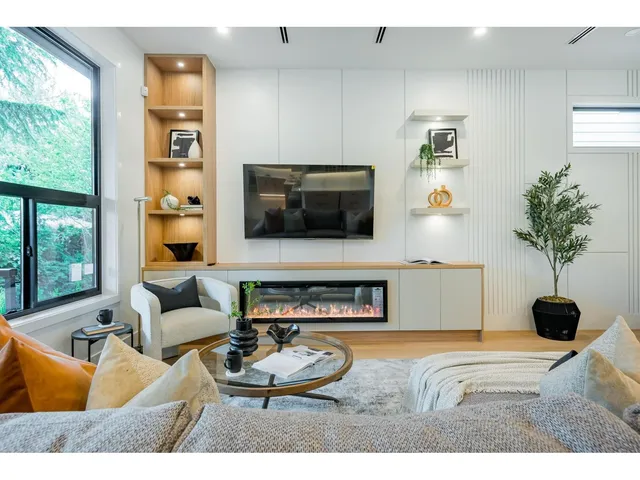 15648 23A AVENUE, Surrey 5