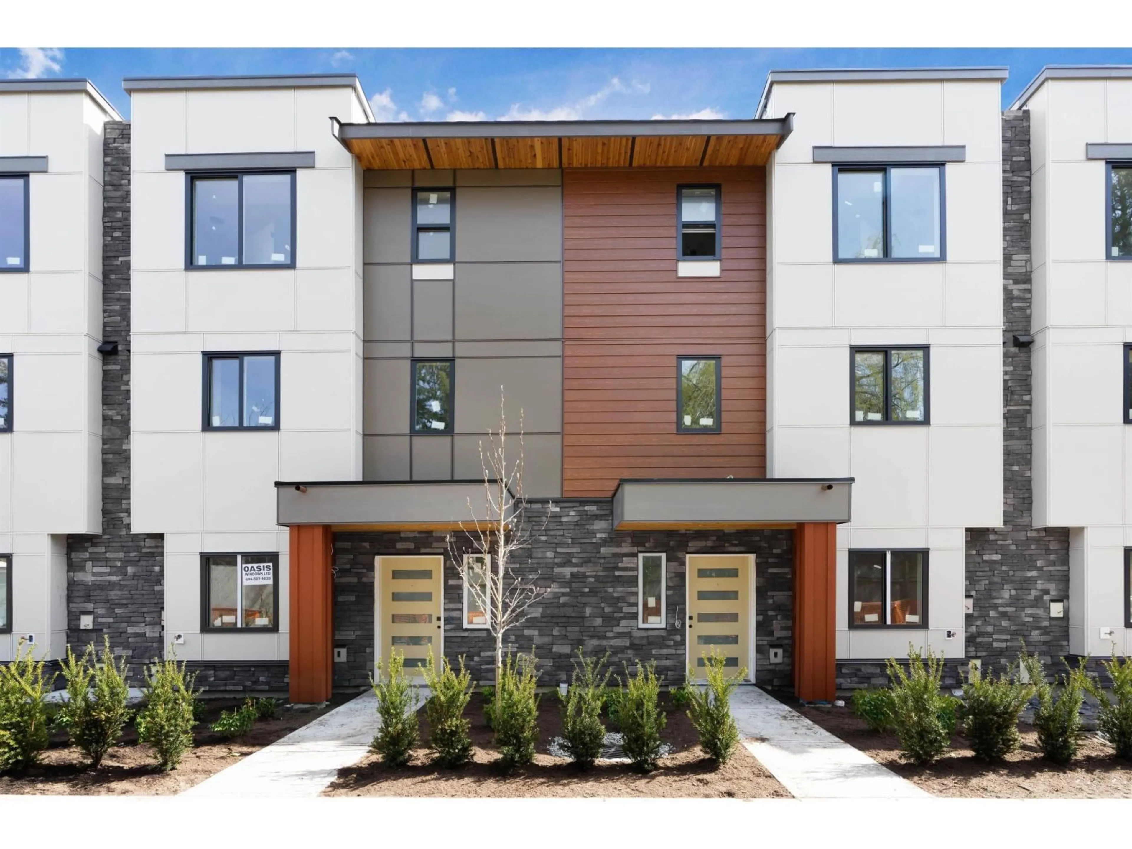 Home with brick exterior material, street for 8 - 15950 ALDER PLACE, Surrey British Columbia V4A0C9