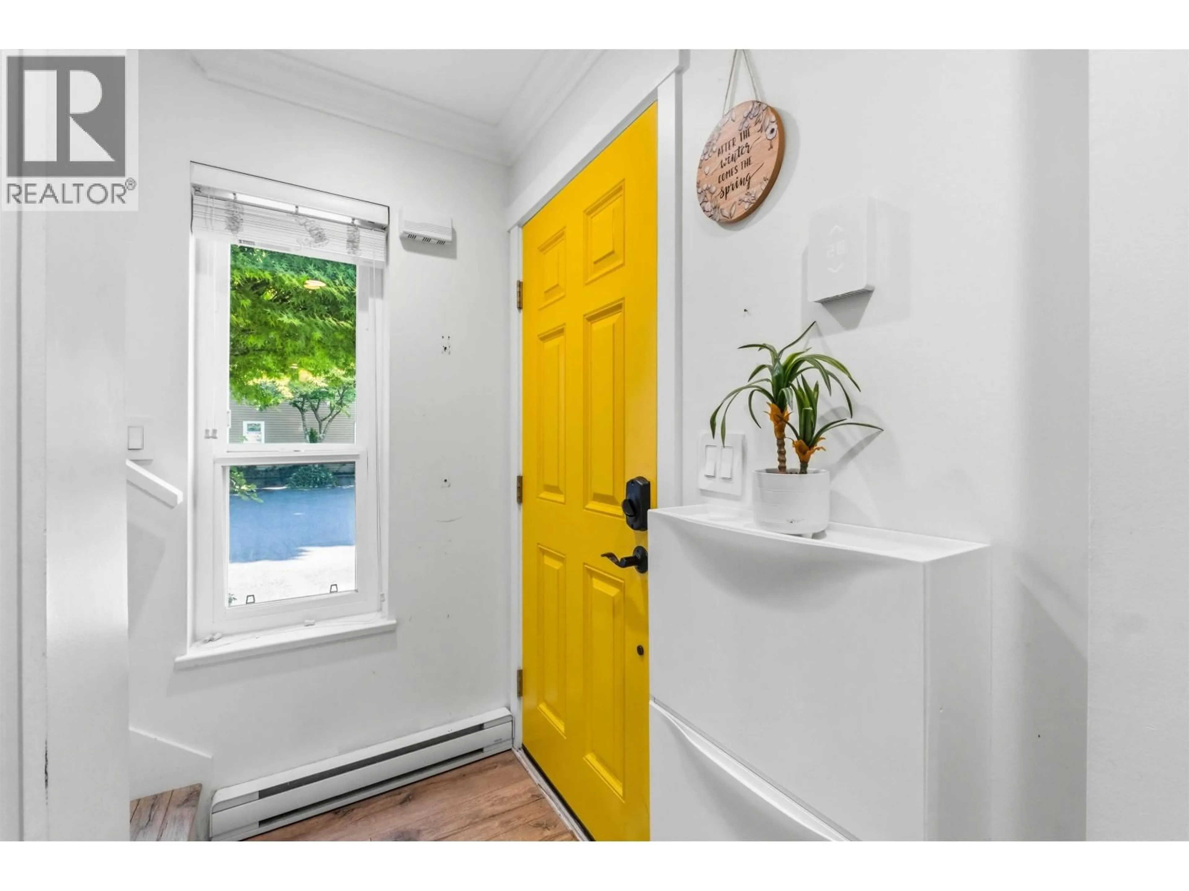 Indoor entryway for 11 - 7400 MINORU BOULEVARD, Richmond British Columbia V6Y3J5