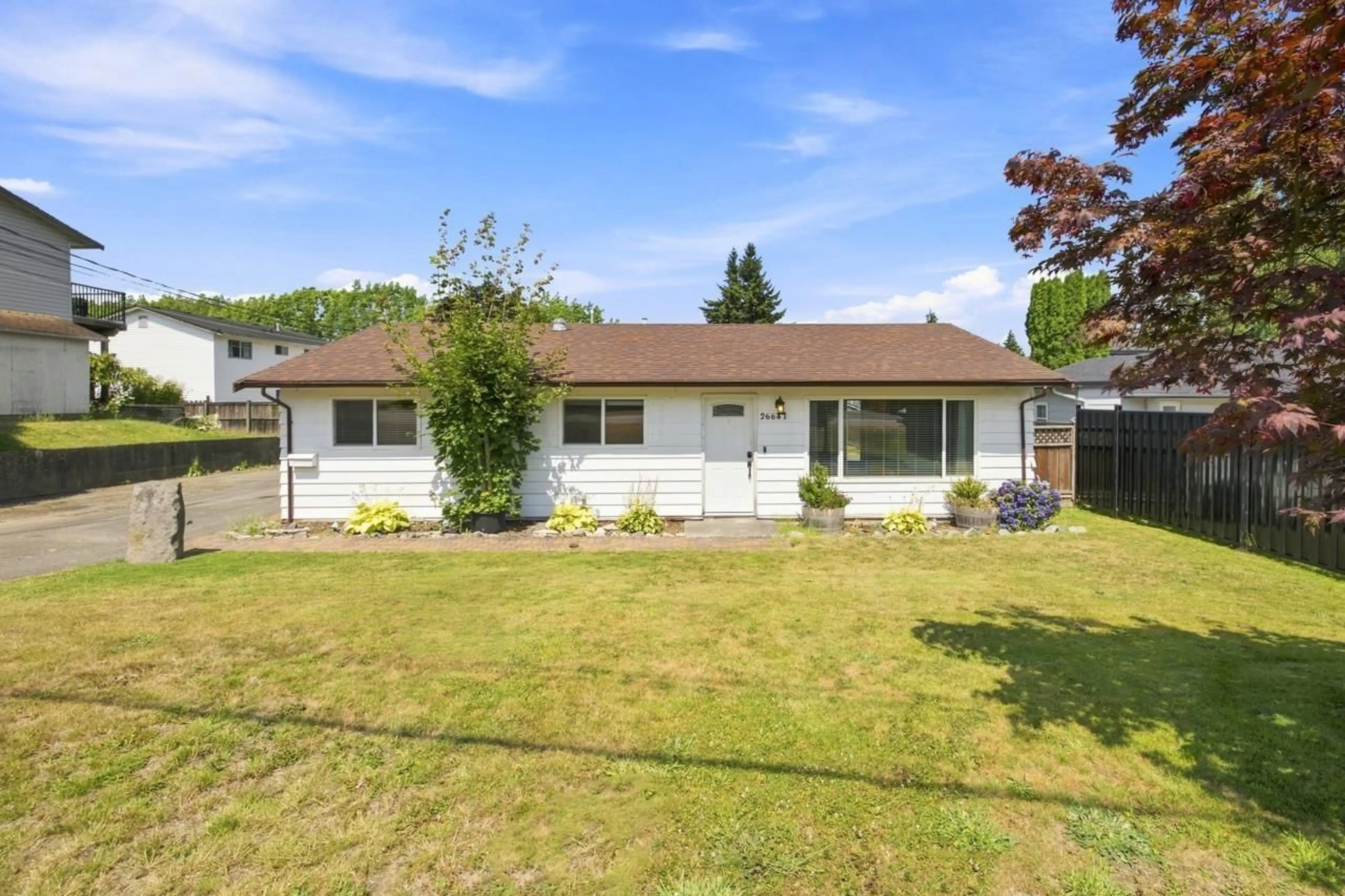 A pic from outside/outdoor area/front of a property/back of a property/a pic from drone, street for 26647 30A AVENUE, Langley British Columbia V4W3C8