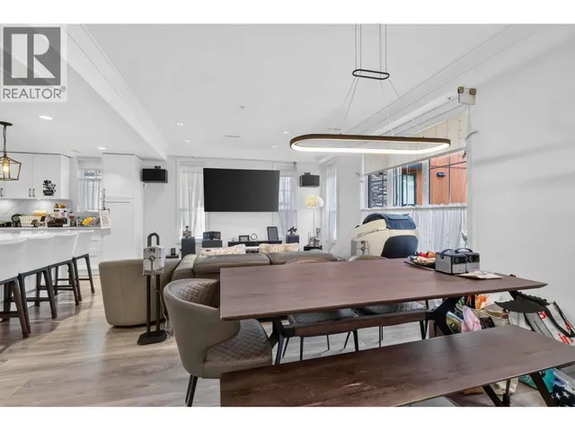 451 63RD AVENUE, Vancouver 5