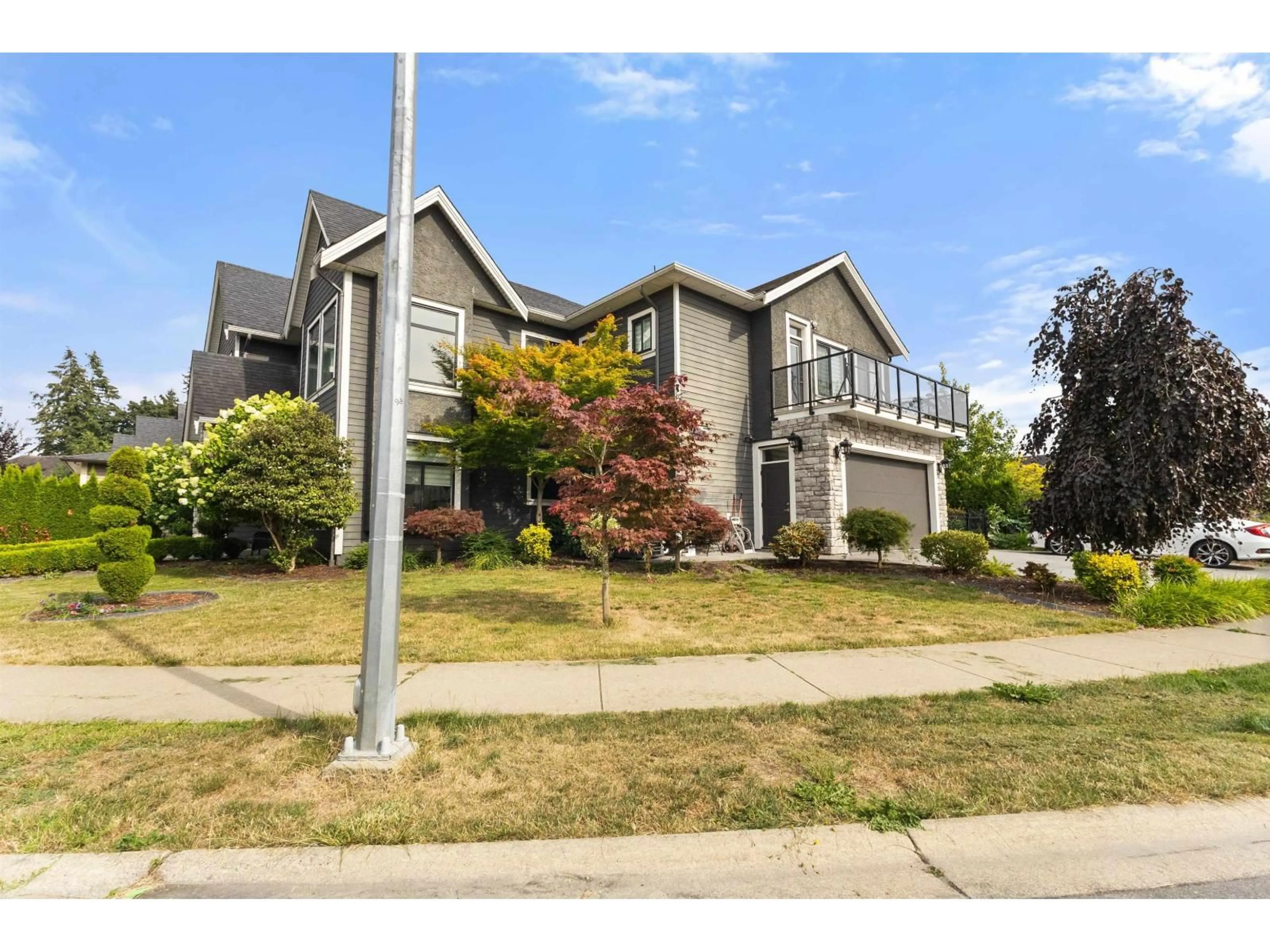 Home with vinyl exterior material, street for 3171 ENGINEER CRESCENT, Abbotsford British Columbia V4X0A7
