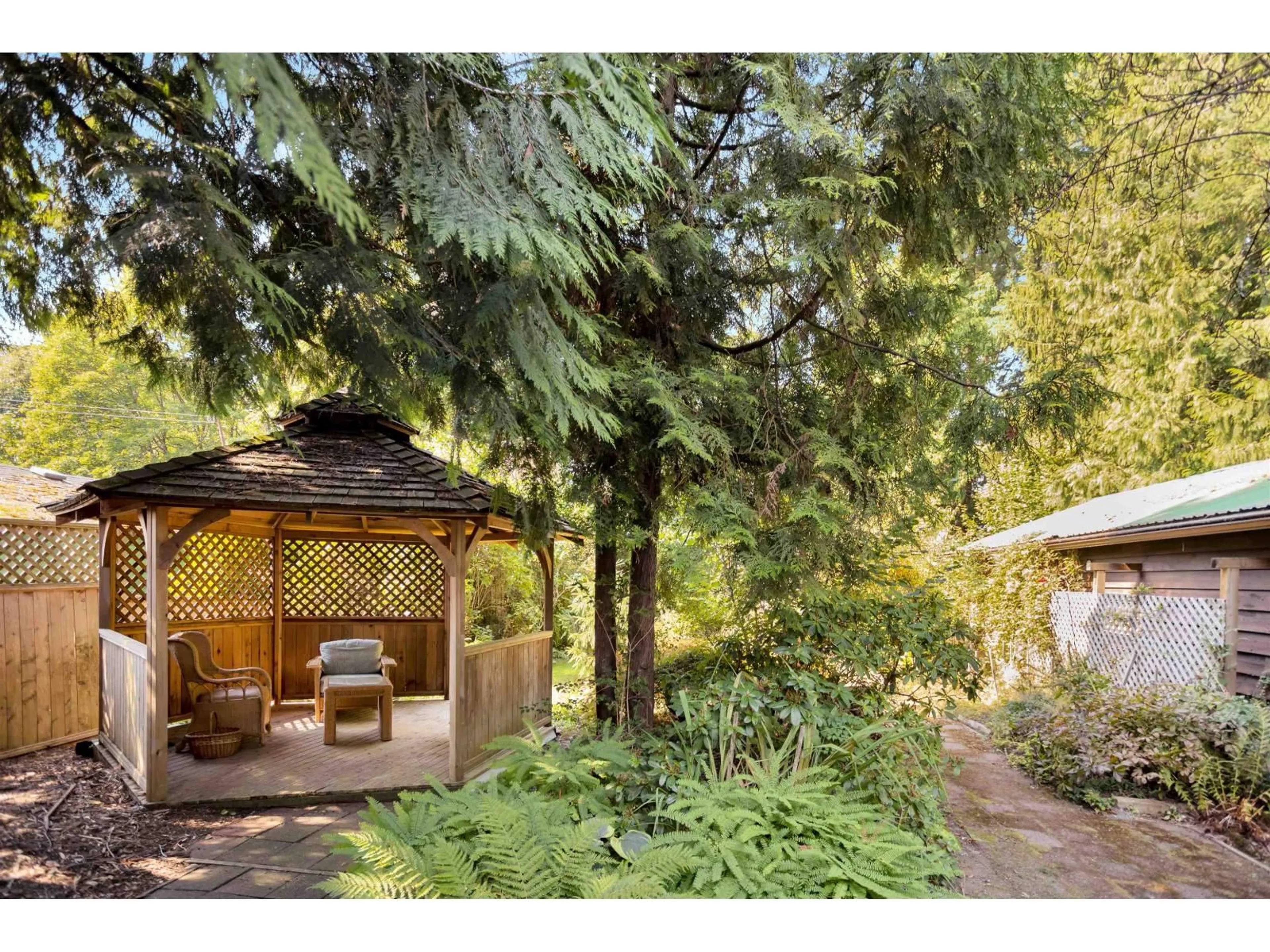 Patio, forest/trees view for 9533 139 STREET, Surrey British Columbia V3V5X7