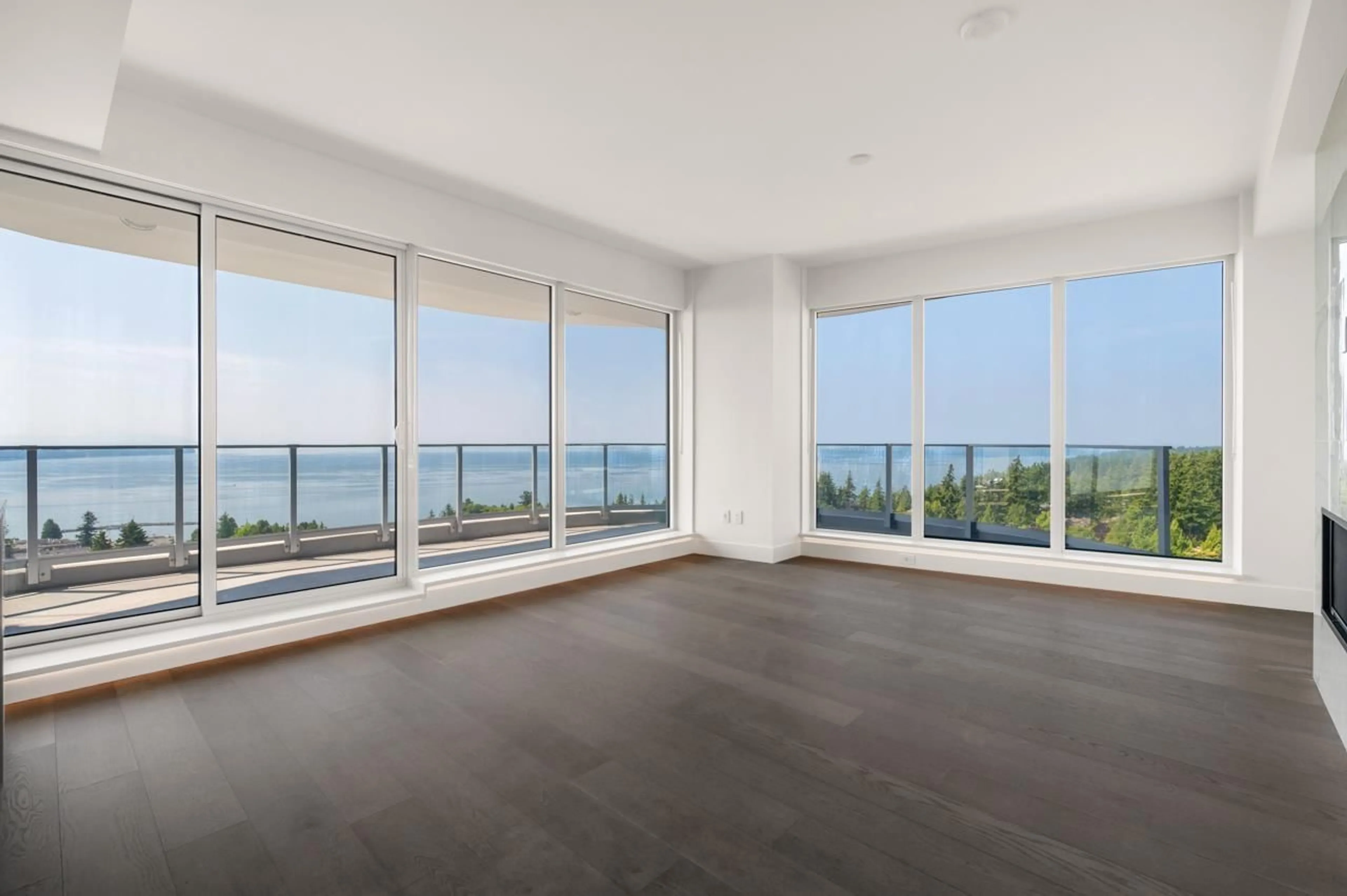 A pic of a room for 1405 - 1475 FOSTER STREET, Surrey British Columbia V4B0C9