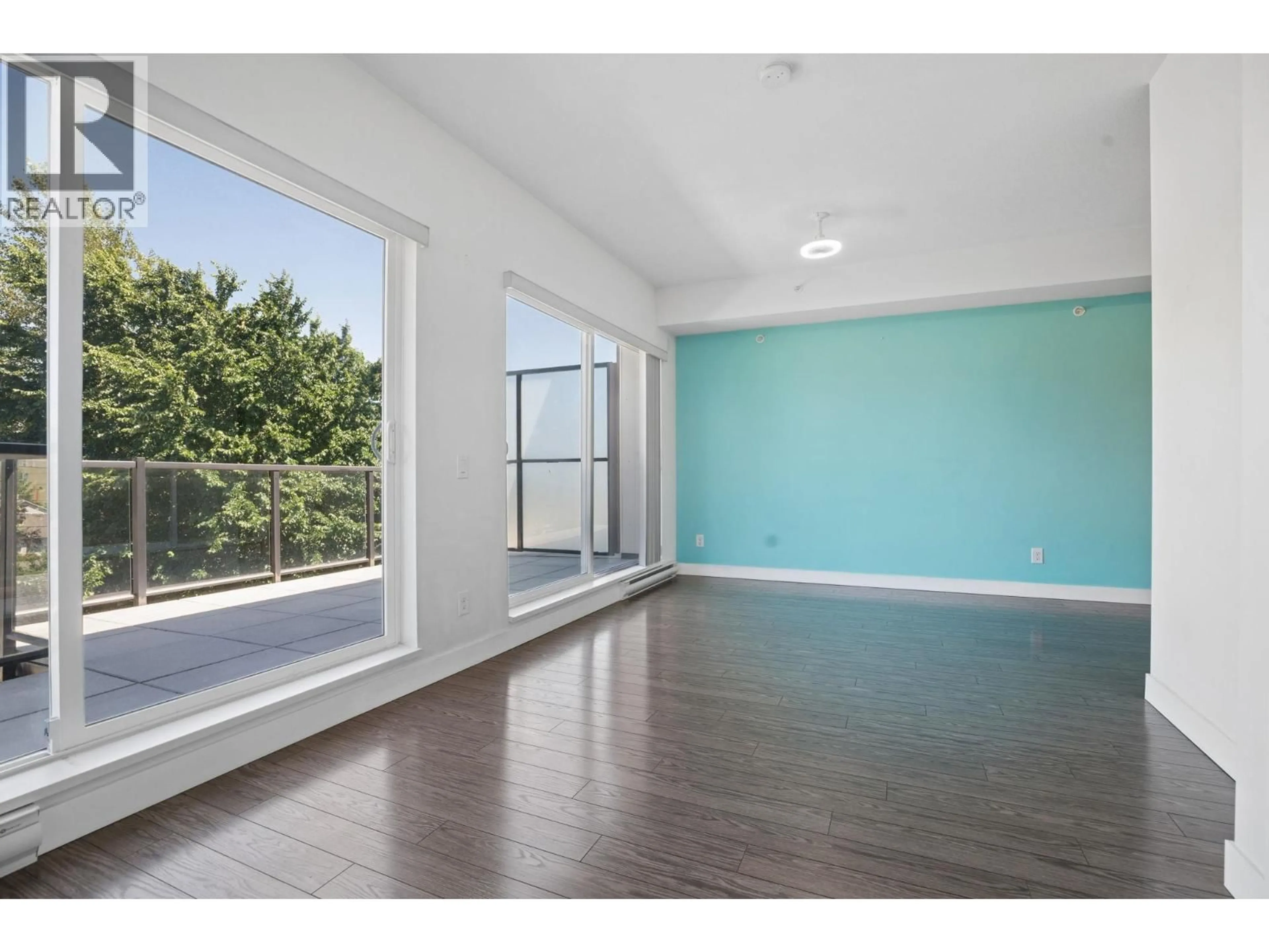 A pic of a room for 402 - 12070 227 STREET, Maple Ridge British Columbia V2X9H2