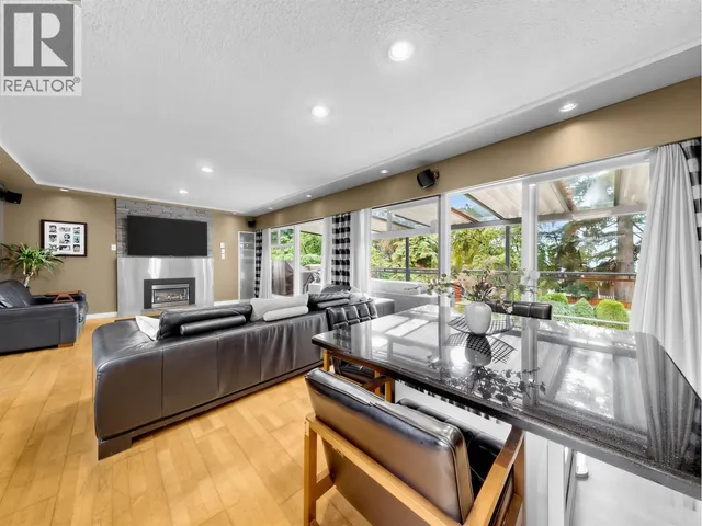 712 SHAW AVENUE, Coquitlam 5