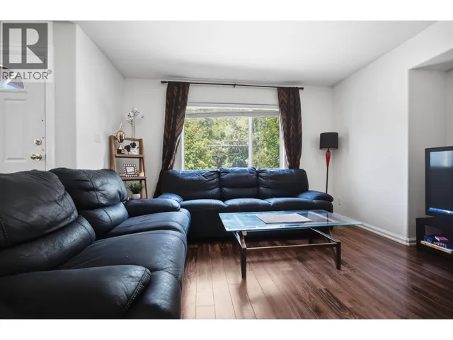 4449 PARK AVENUE, Terrace 3