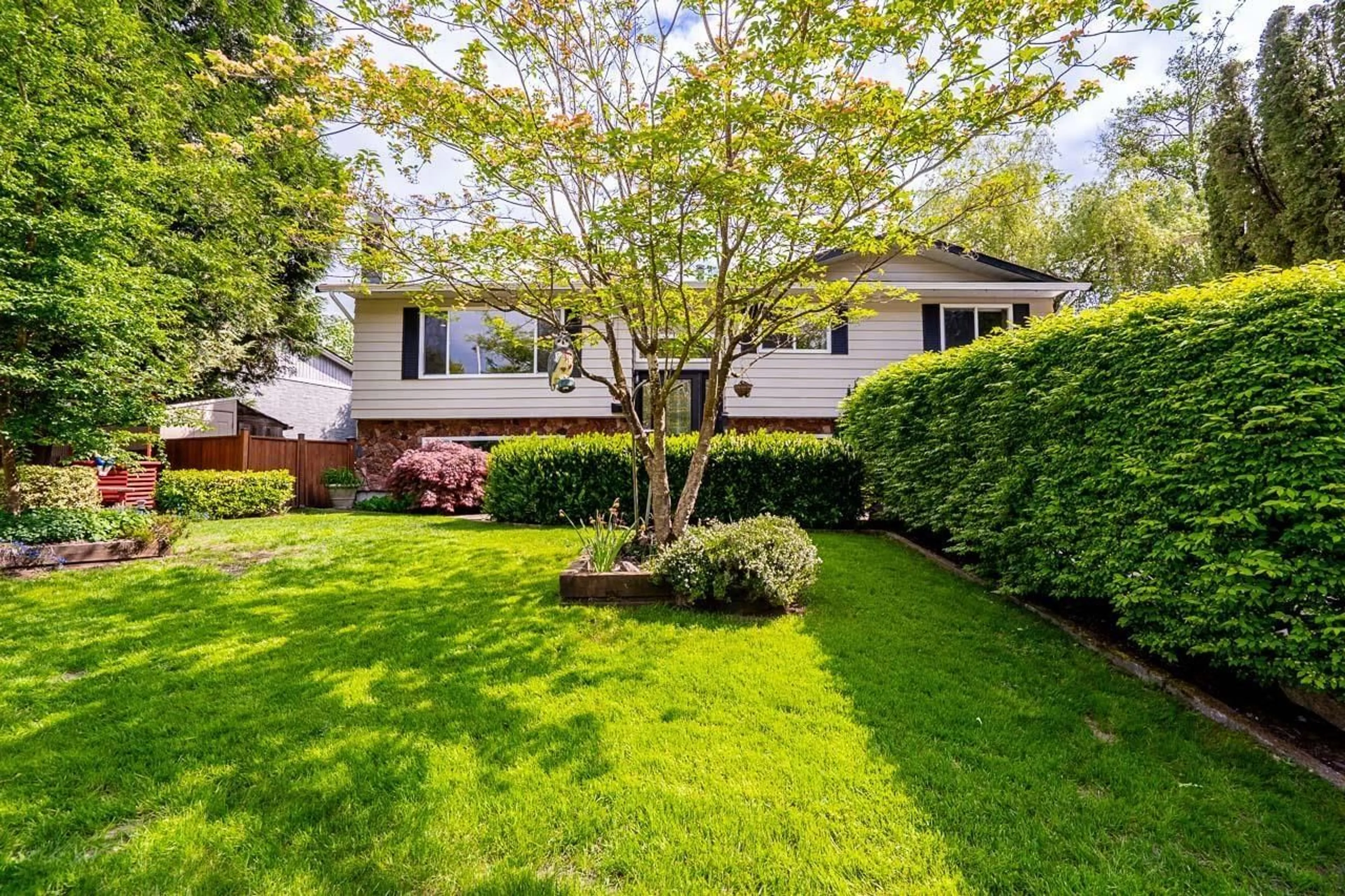 Unknown for 4734 206A STREET, Langley British Columbia V3A6N8