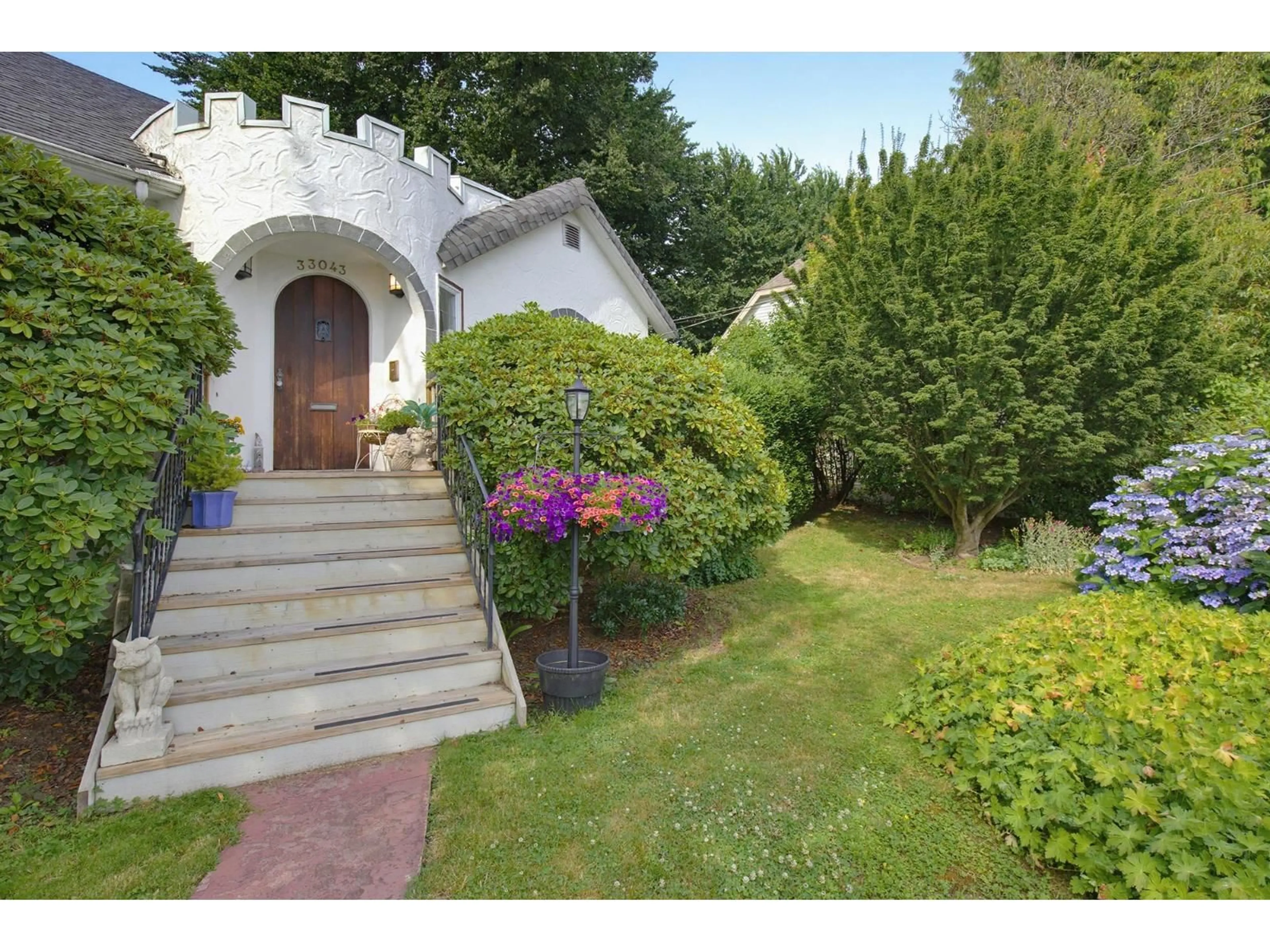 Unknown for 33043 4TH AVENUE, Mission British Columbia V2V1S6