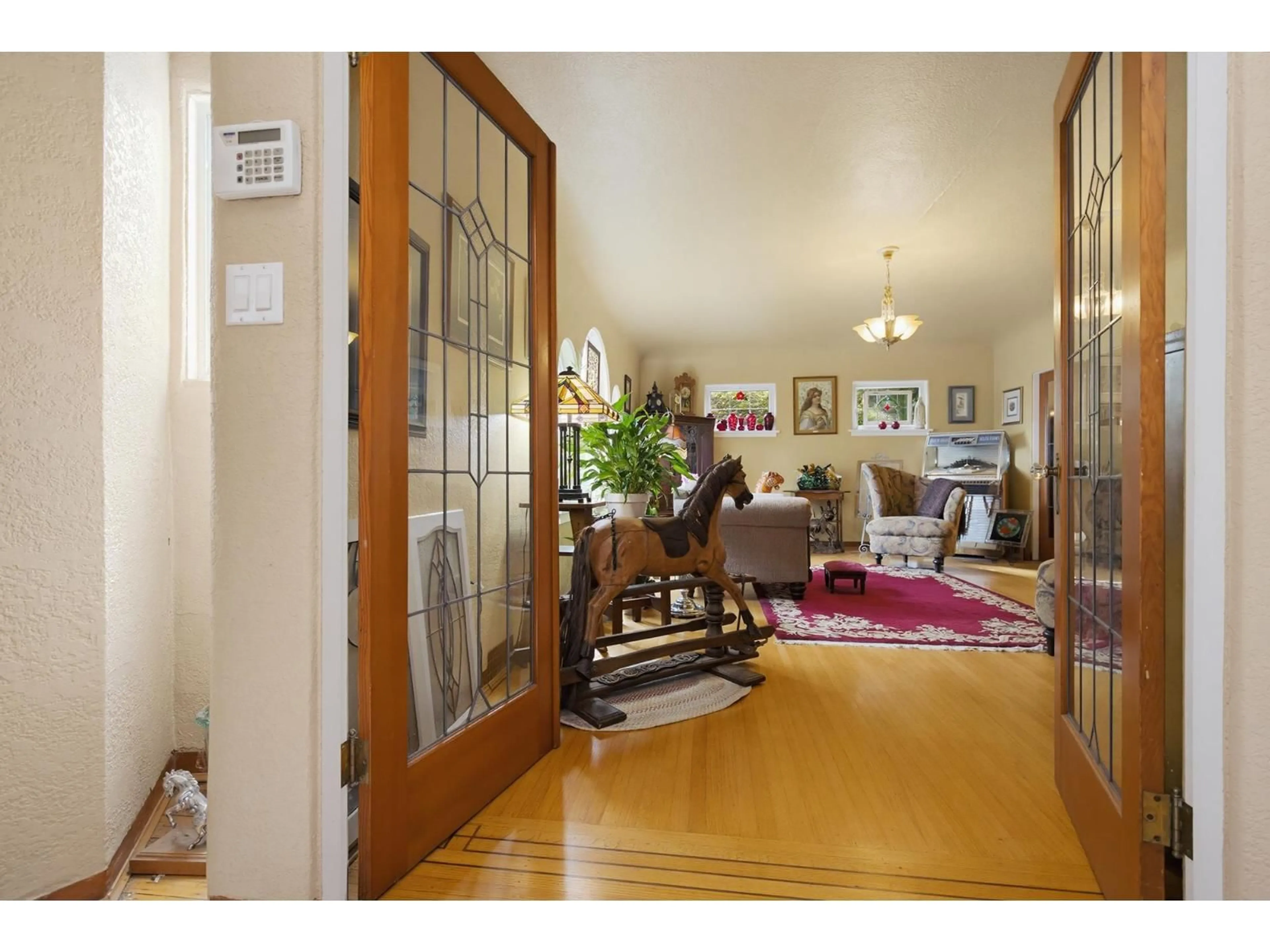 Indoor entryway for 33043 4TH AVENUE, Mission British Columbia V2V1S6