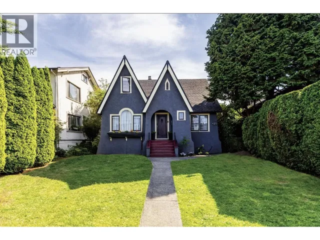 3026 POINT GREY ROAD, Vancouver 2