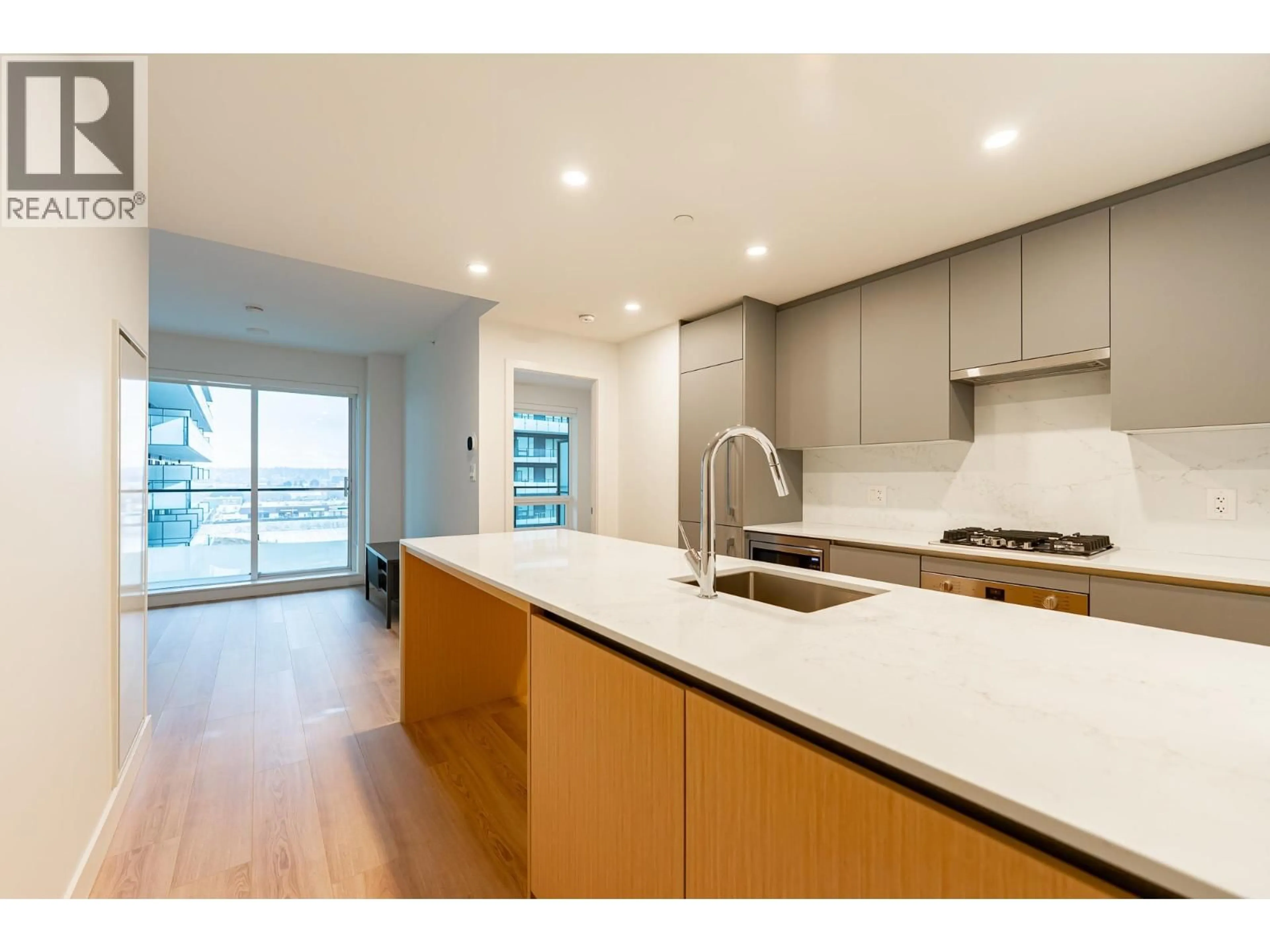 Open concept kitchen, unknown for 902 - 7977 LANSDOWNE ROAD, Richmond British Columbia V6X0X7