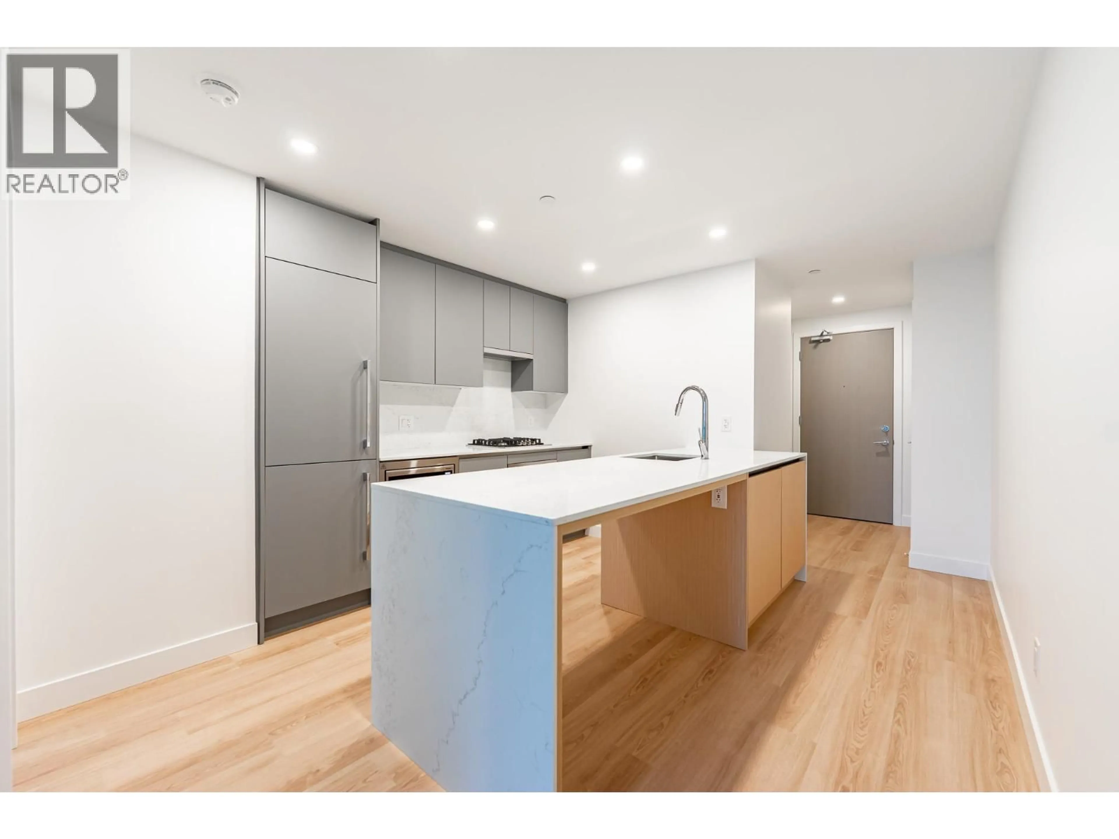Unknown for 902 - 7977 LANSDOWNE ROAD, Richmond British Columbia V6X0X7