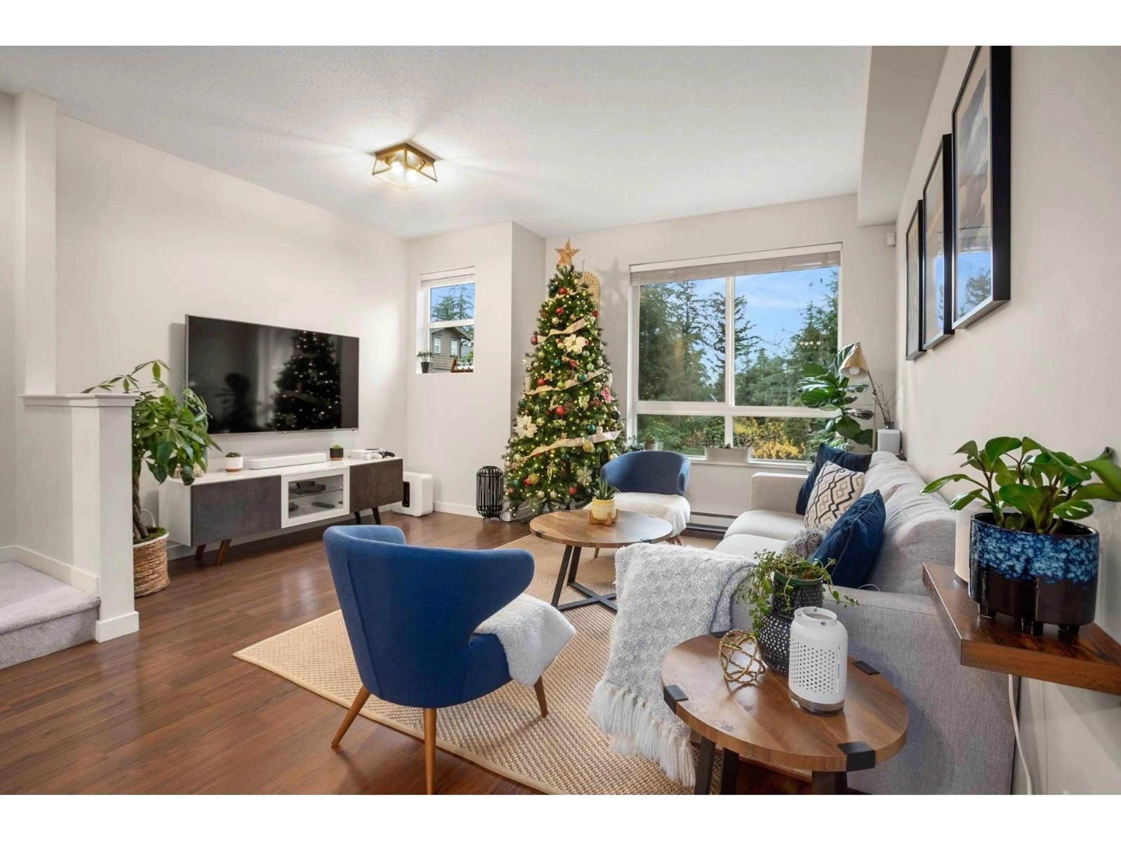 Living room with furniture, unknown for 94 - 2729 158 STREET, Surrey British Columbia V3Z1P4