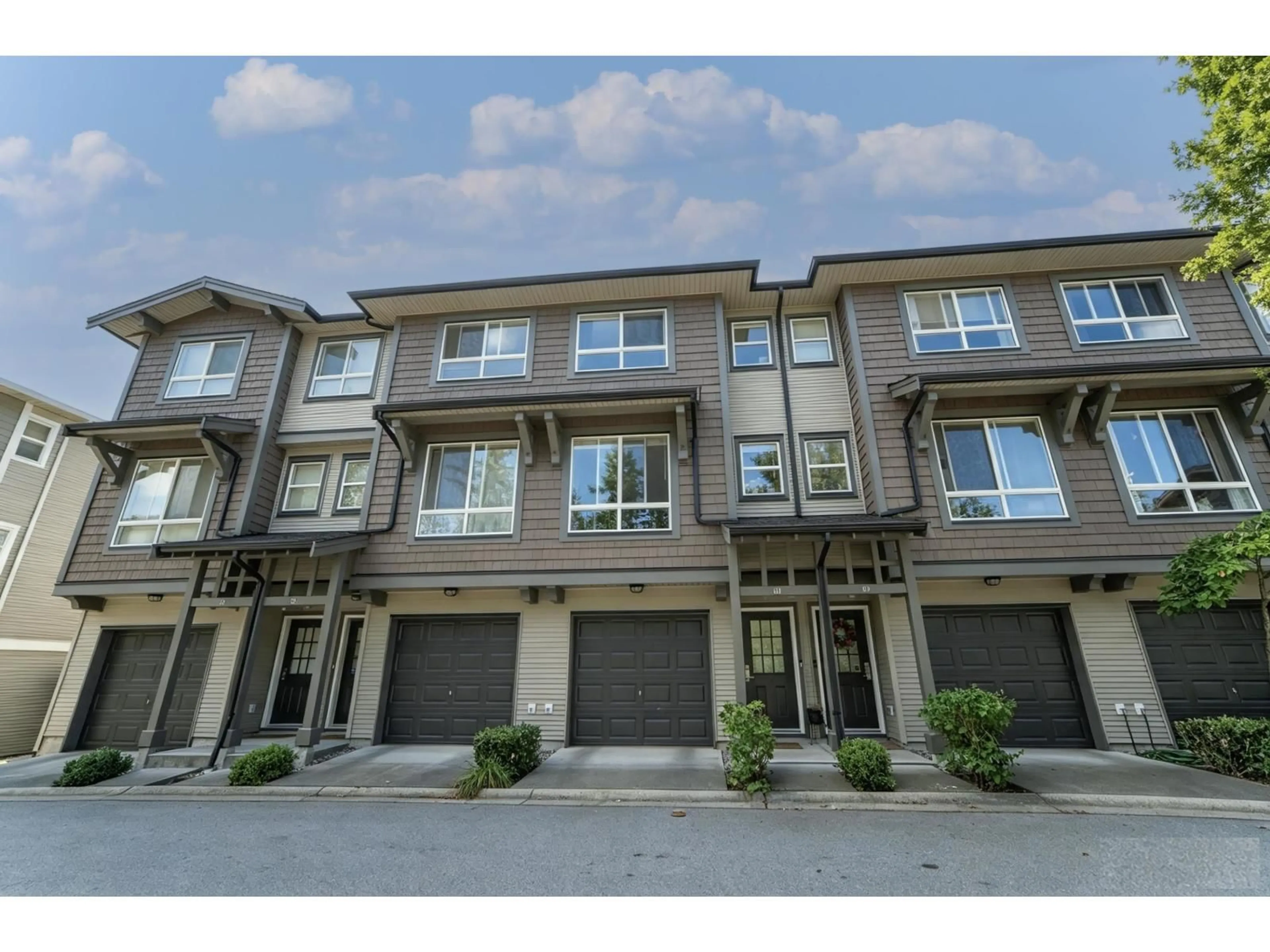 A pic from outside/outdoor area/front of a property/back of a property/a pic from drone, street for 94 - 2729 158 STREET, Surrey British Columbia V3Z1P4