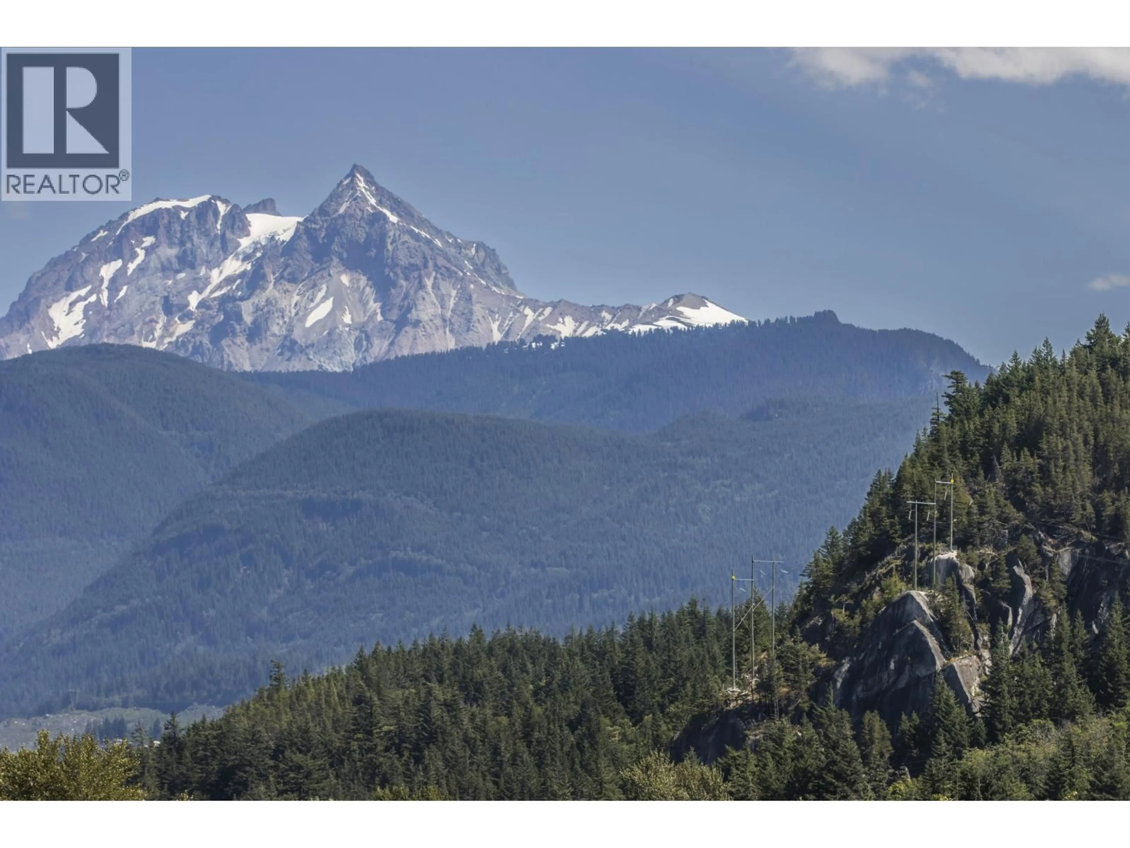 Blurry image for 306 - 38142 CLEVELAND AVENUE, Squamish British Columbia V8B0A4