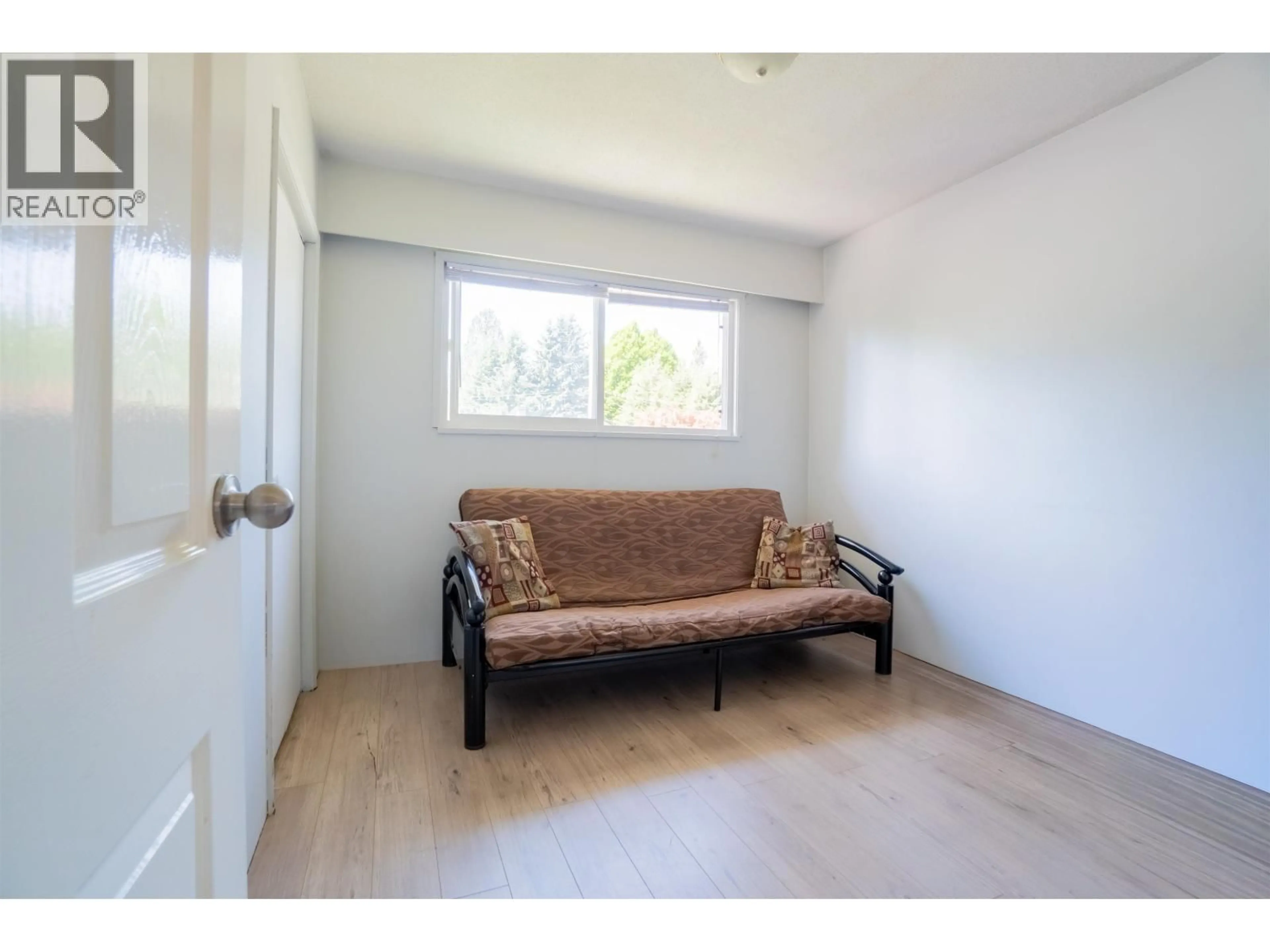 A pic of a room for 2930 SEFTON STREET, Port Coquitlam British Columbia V3B3P8