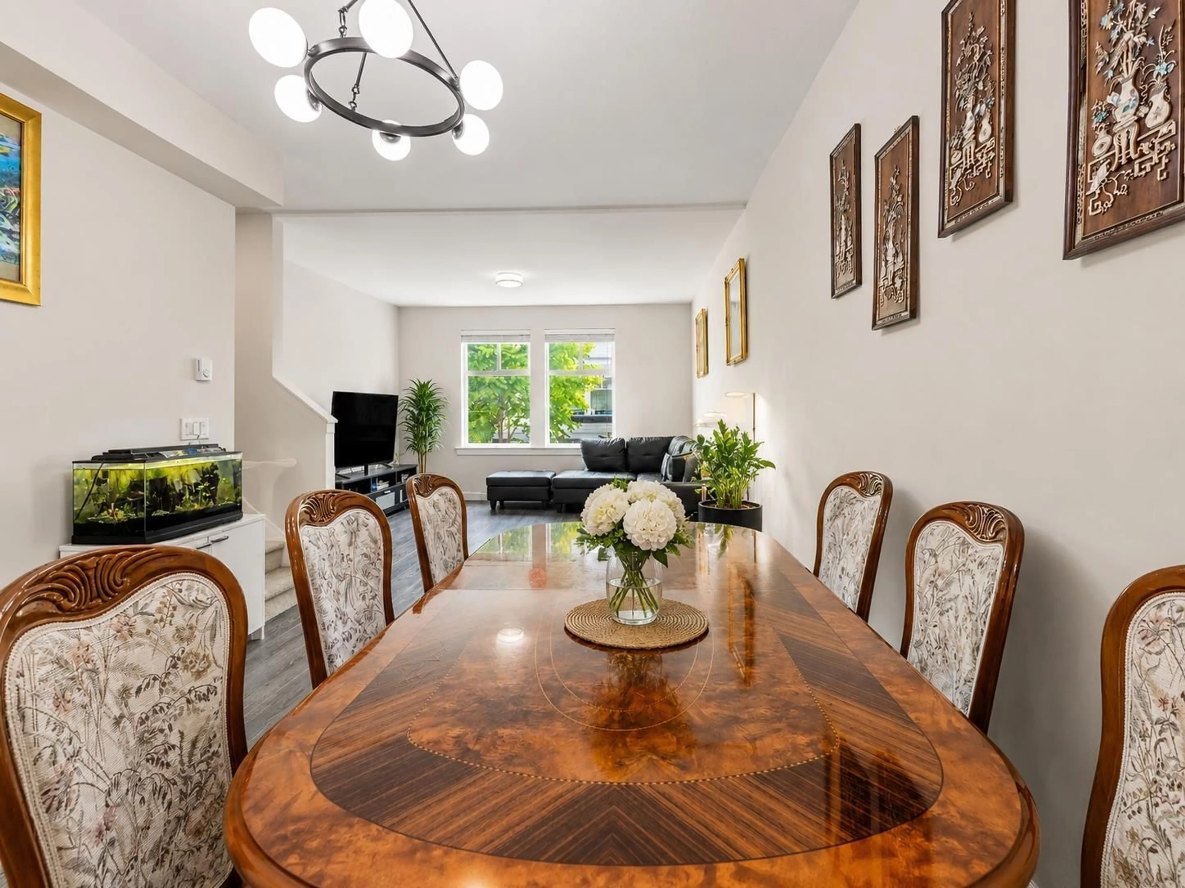 Dining room, wood/laminate floor for 22 - 14271 60 AVENUE, Surrey British Columbia V3X2N4