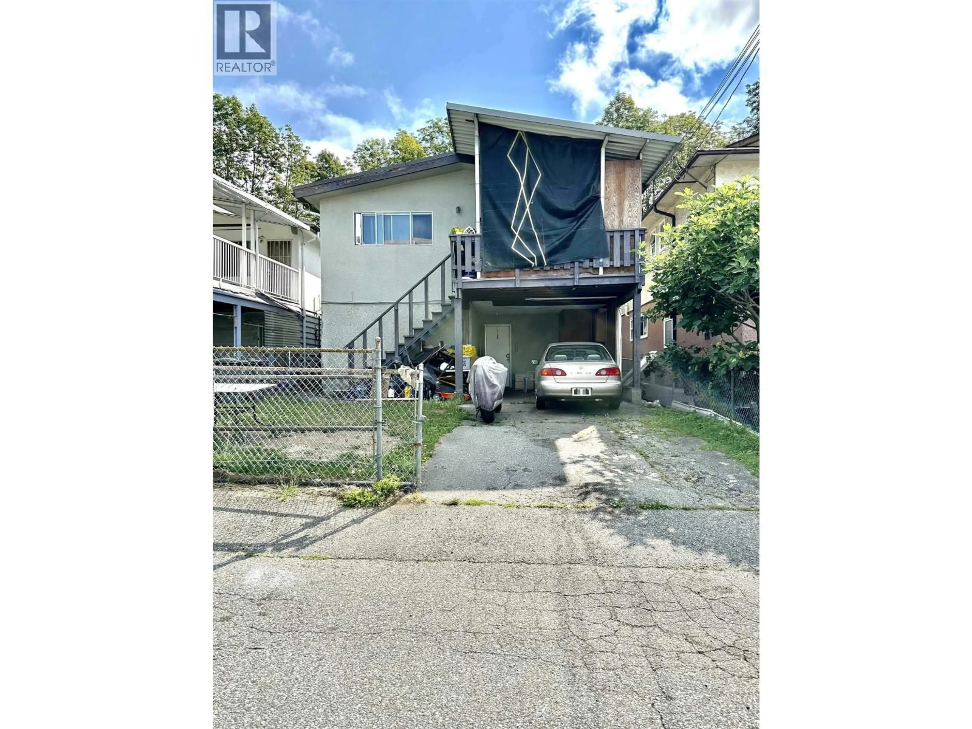 Unknown for 6915 BEATRICE STREET, Vancouver British Columbia V5P3R6