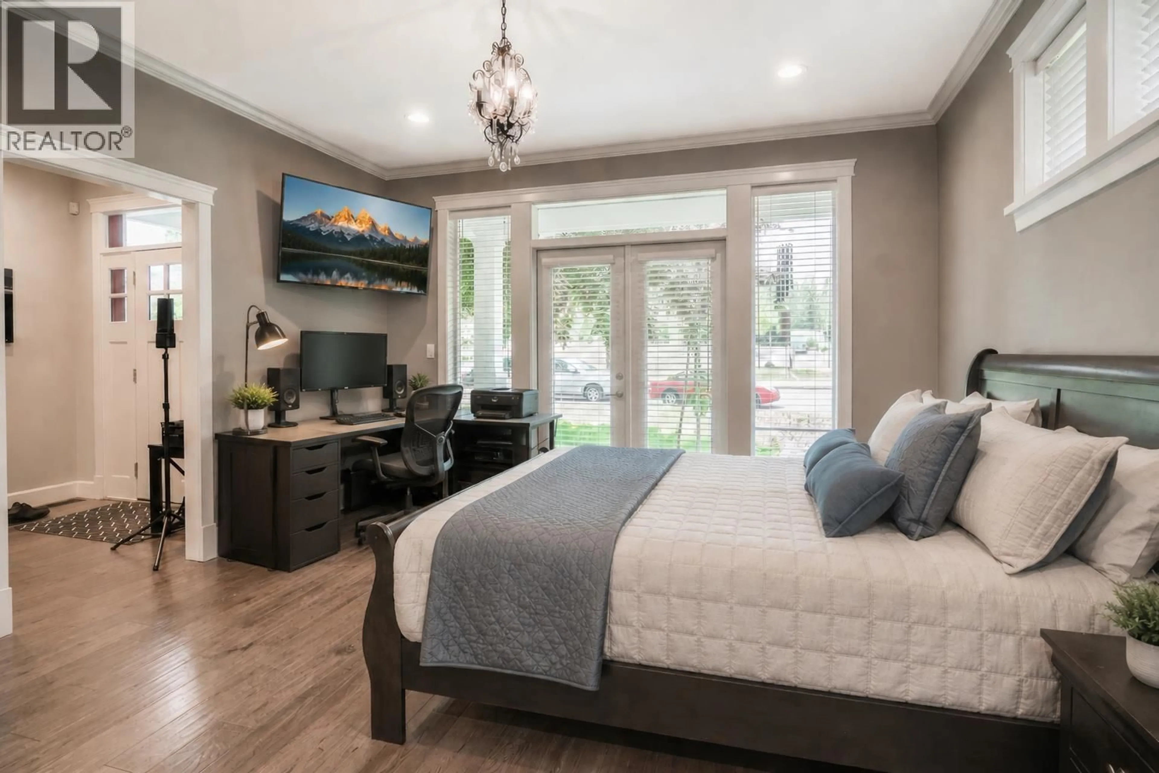Bedroom with bed, wood/laminate floor for 11448 232 STREET, Maple Ridge British Columbia V2X3R3
