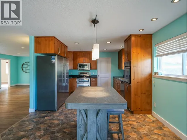 380 DENNIS ROAD, Quesnel 2