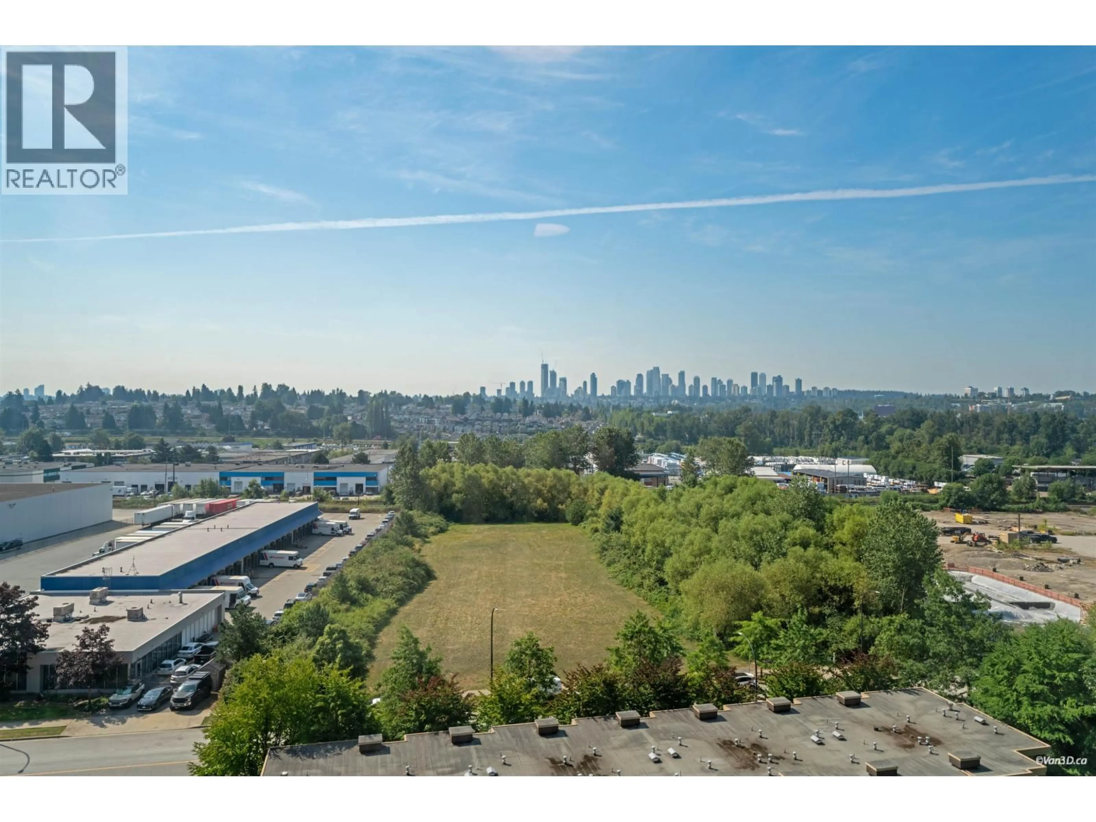 A pic from outside/outdoor area/front of a property/back of a property/a pic from drone, city buildings view from balcony for 807 - 2133 DOUGLAS ROAD, Burnaby British Columbia V5C0E9