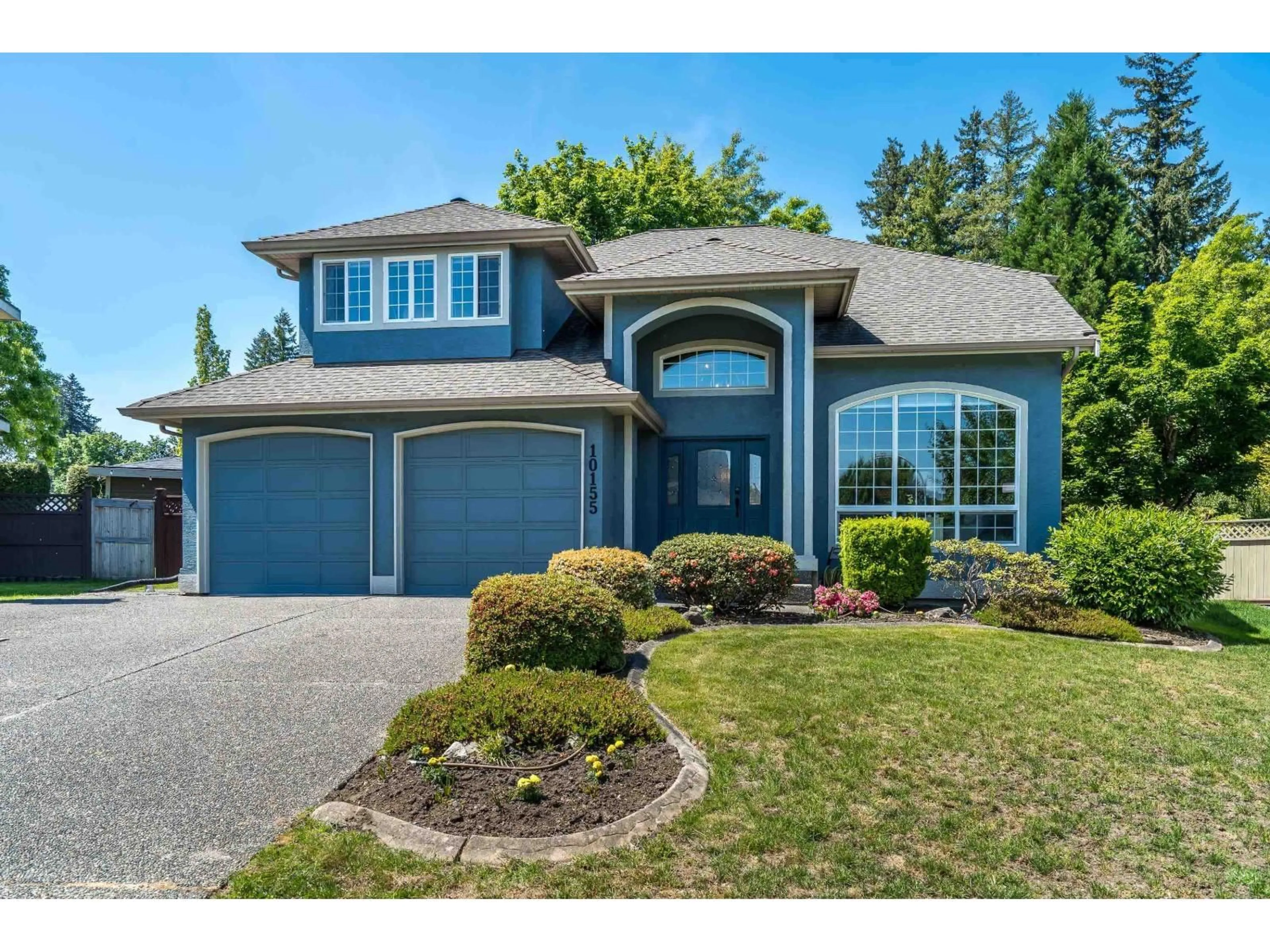 Home with vinyl exterior material, street for 10155 171A STREET, Surrey British Columbia V4N3L3