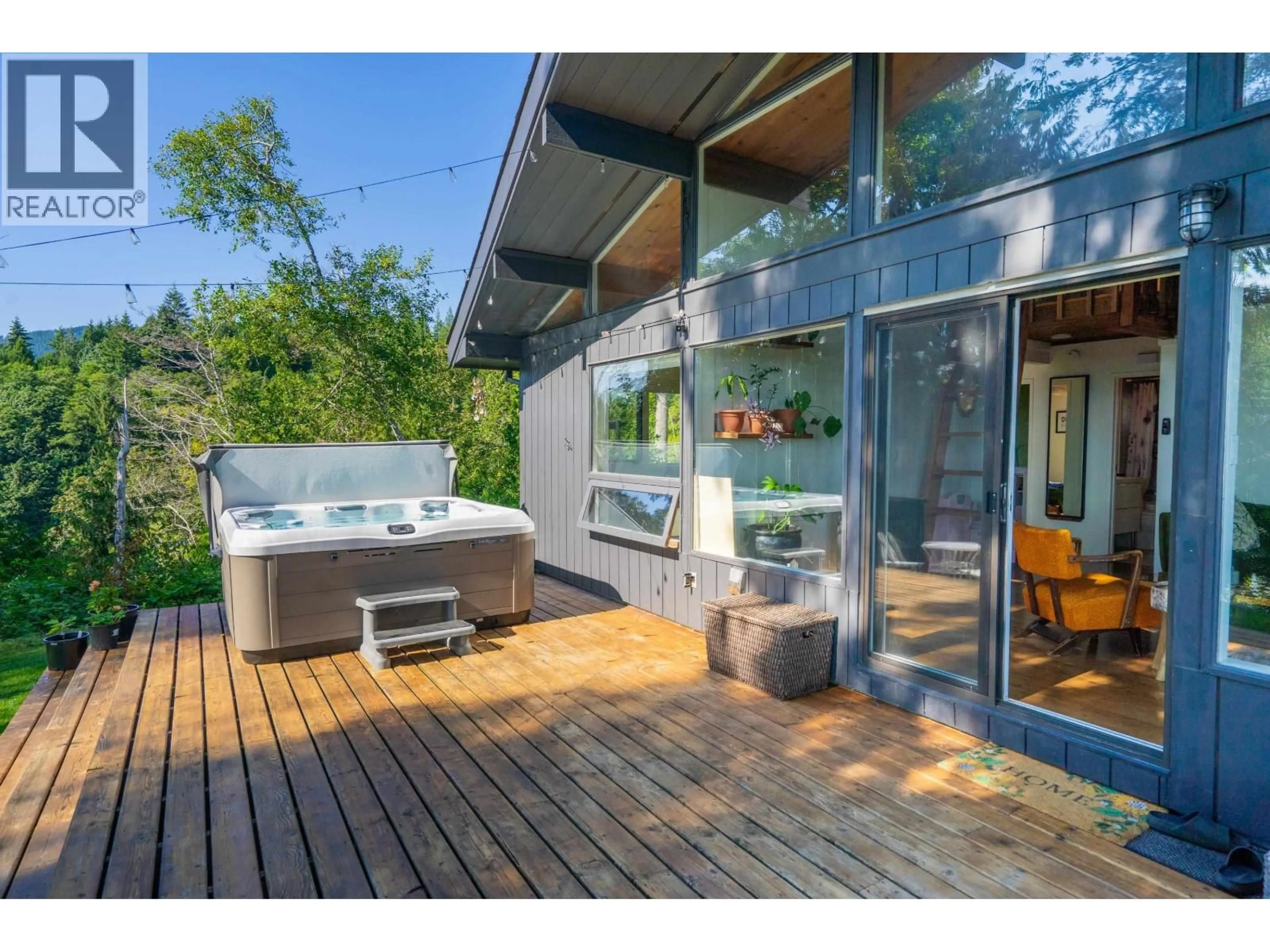 Patio, water/lake/river/ocean view for 1440 VELVET ROAD, Gibsons British Columbia V0N1V5