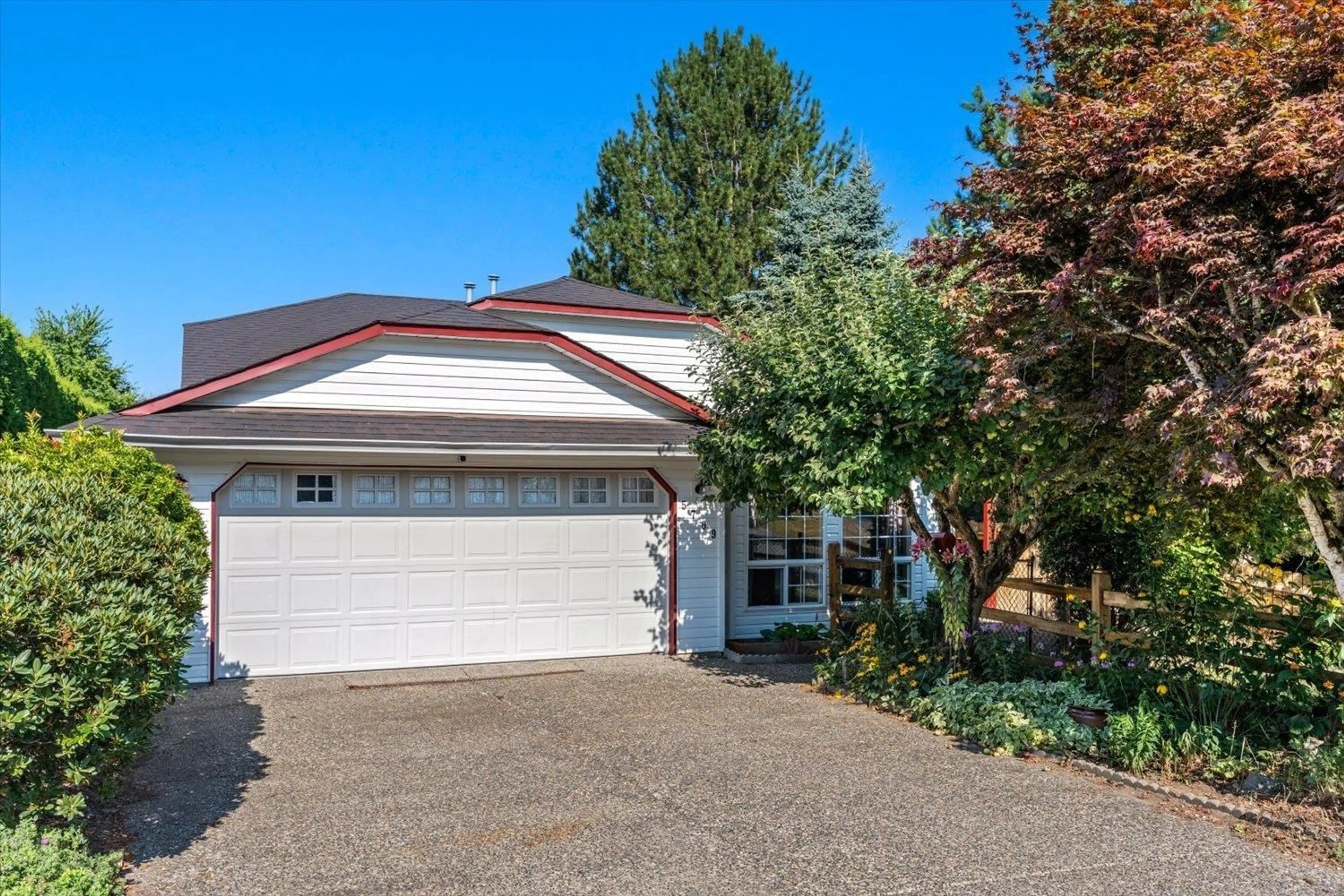 Home with vinyl exterior material, street for 5709 STONEHAVEN STREET, Chilliwack British Columbia V2R3Y6