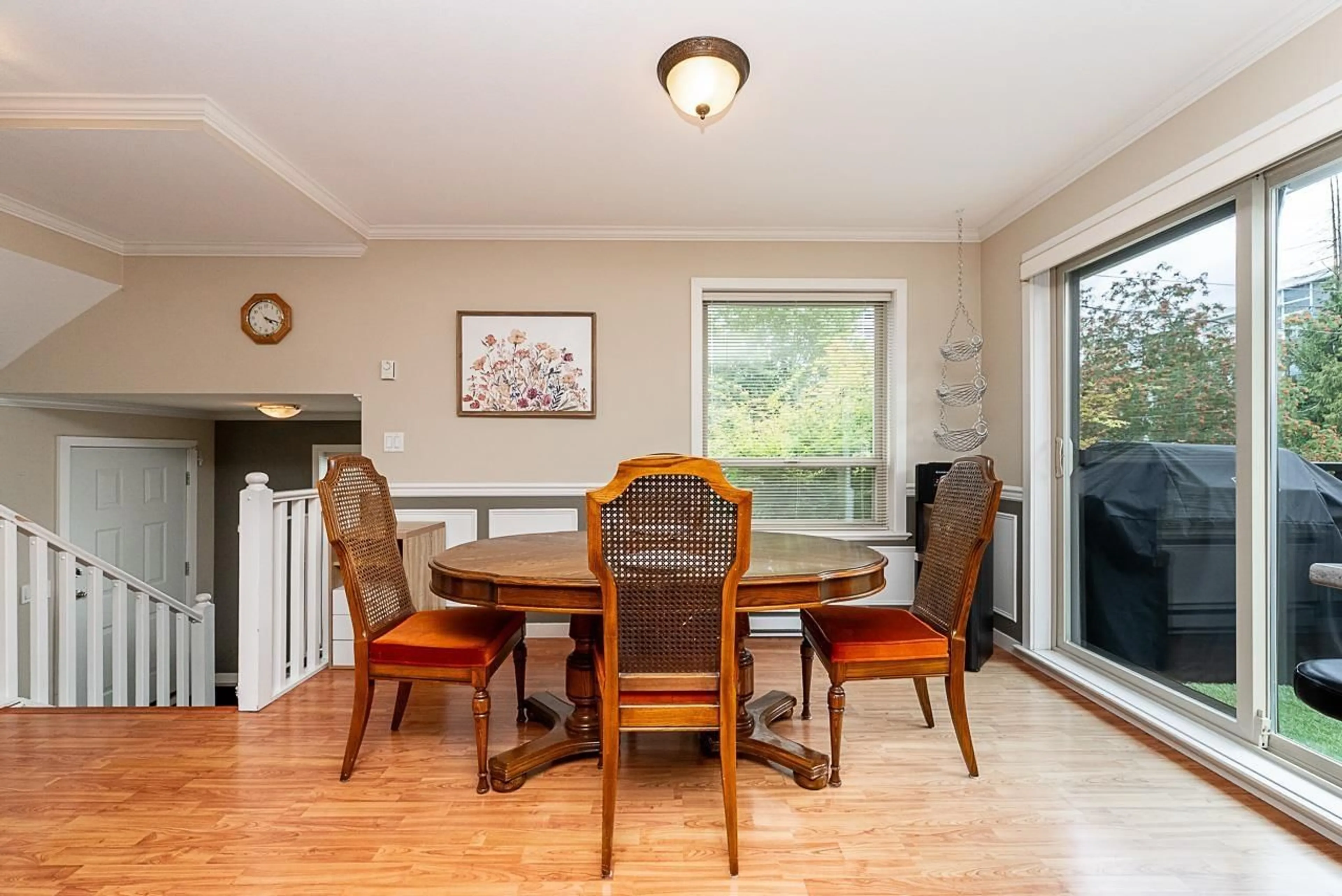 Dining room, wood/laminate floor for 36 - 5388 201A STREET, Langley British Columbia V3A1S6