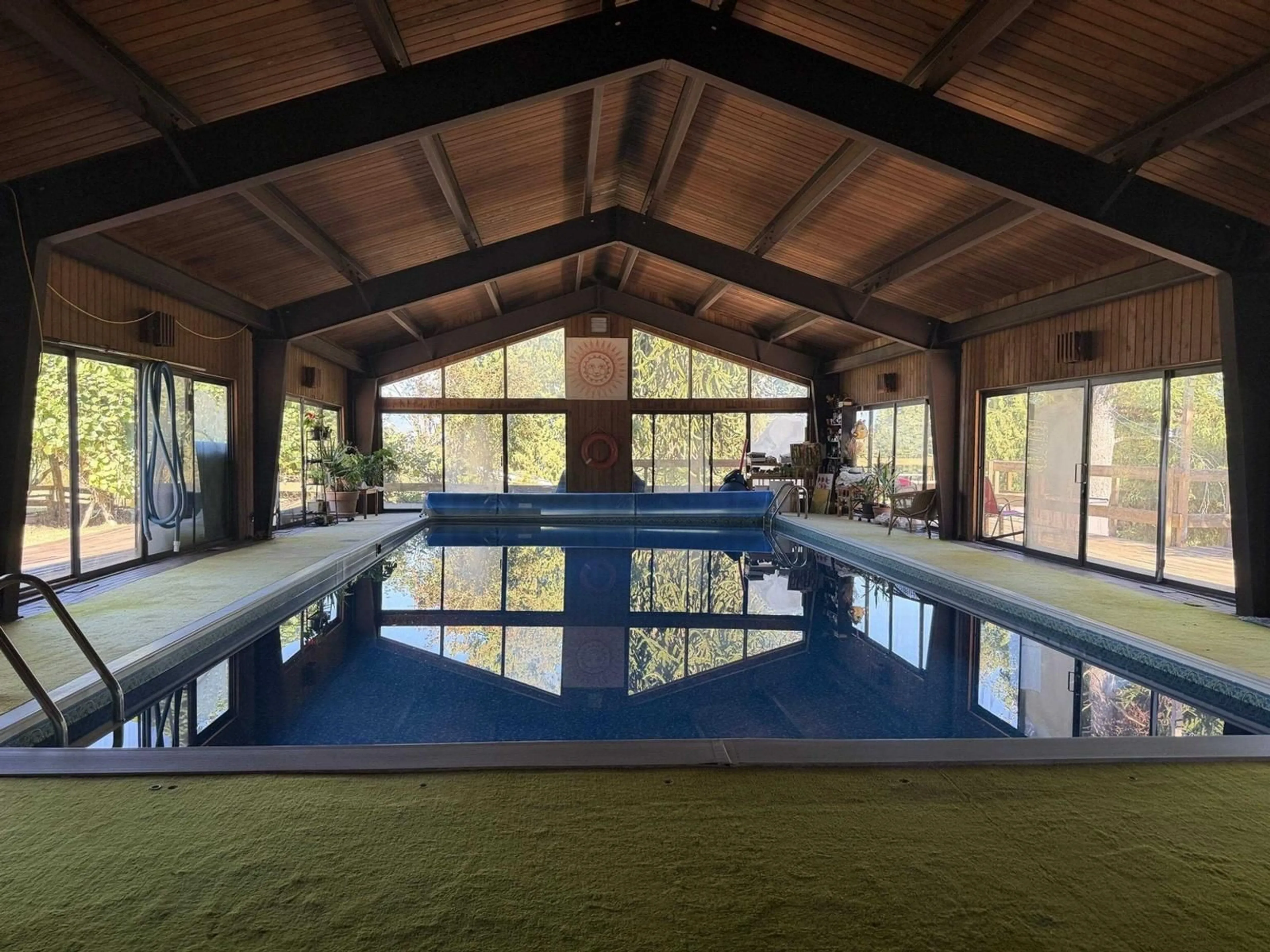 Pool for 4115 PRAIRIE STREET, Abbotsford British Columbia V4X1X2
