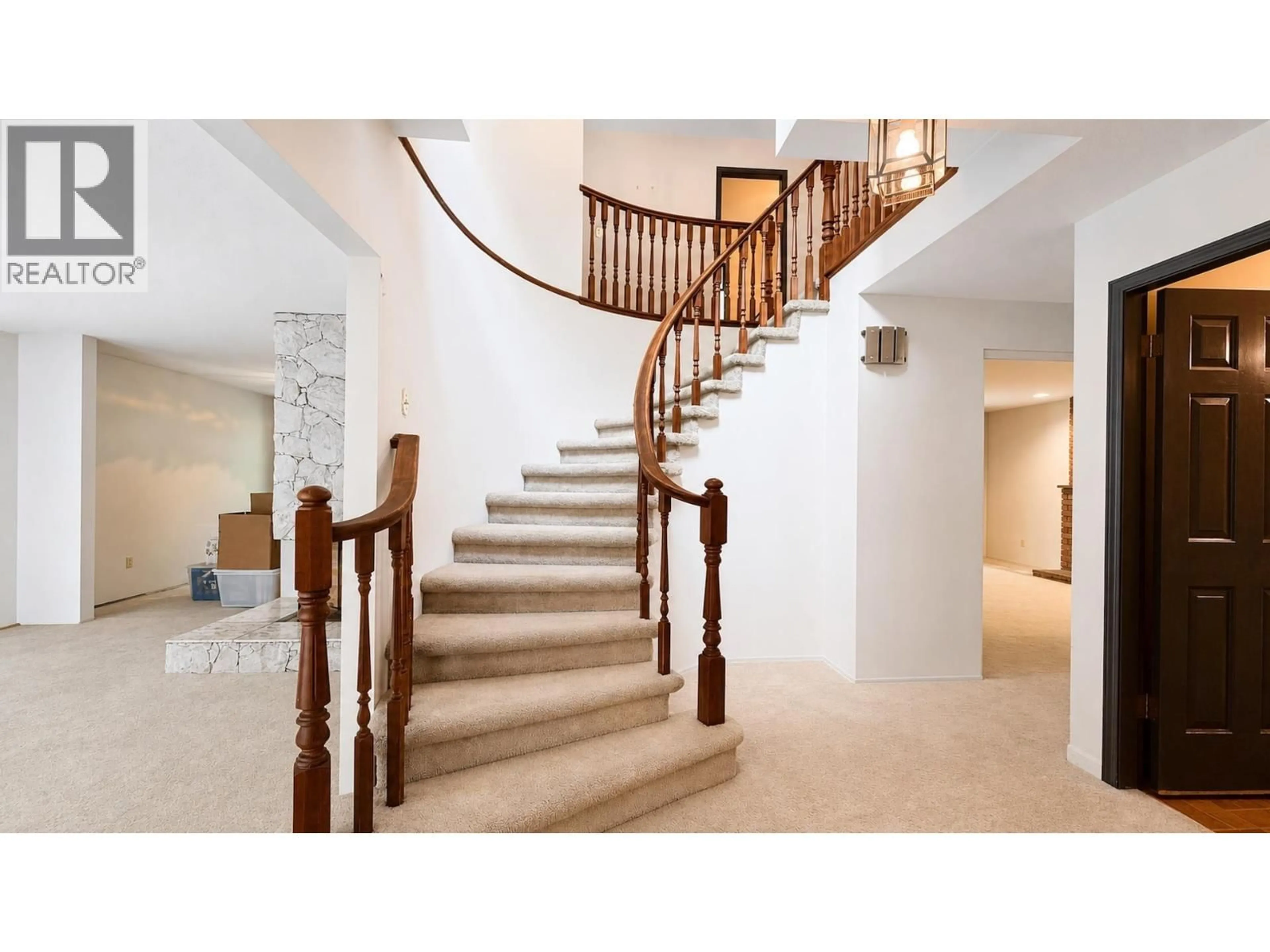 Unknown for 10179 LAWSON DRIVE, Richmond British Columbia V7E5M2