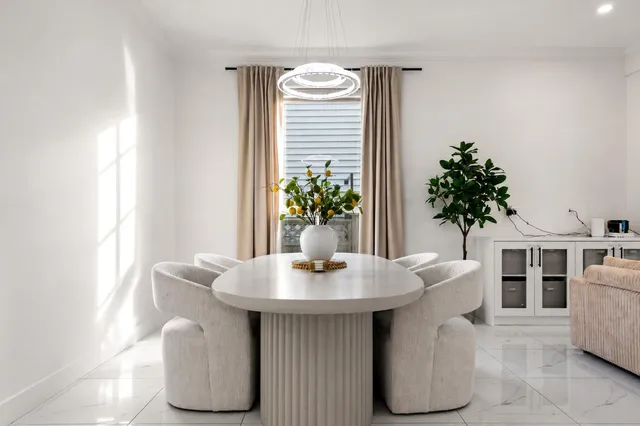 18080 67 AVENUE, Surrey 5
