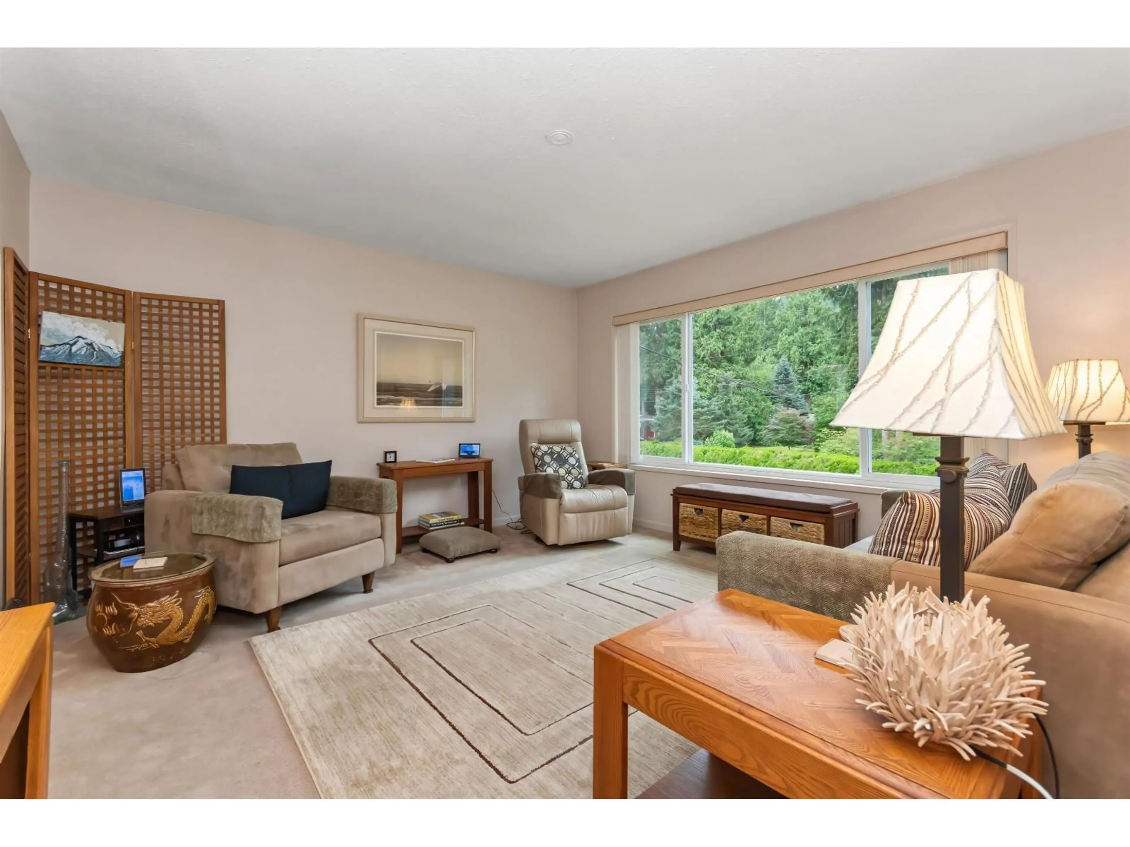 Living room with furniture, unknown for 49125 BELL ACRES ROAD, Chilliwack British Columbia V4Z1C1