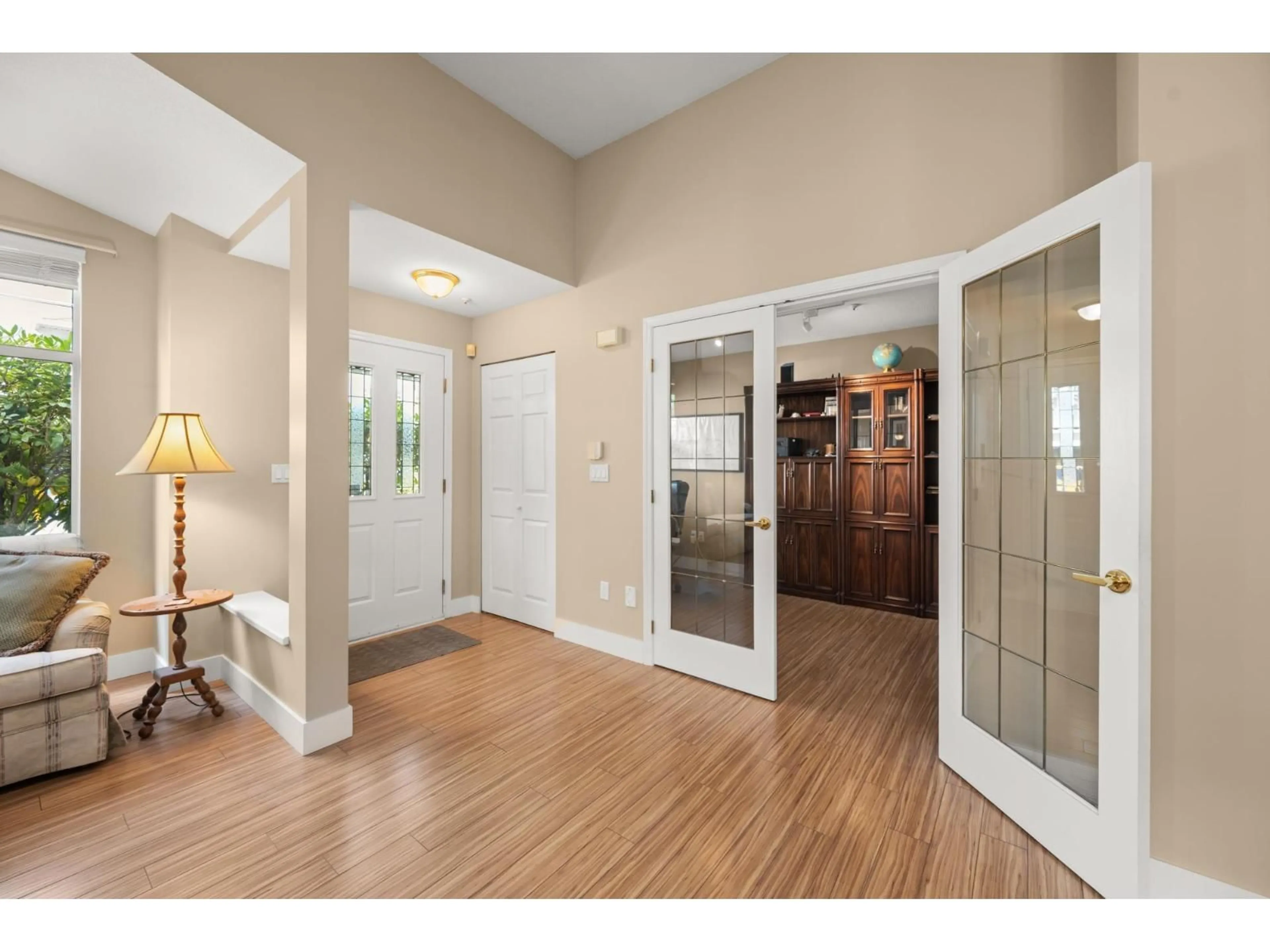 Indoor entryway for 10 - 20751 87 AVENUE, Langley British Columbia V1M2X3