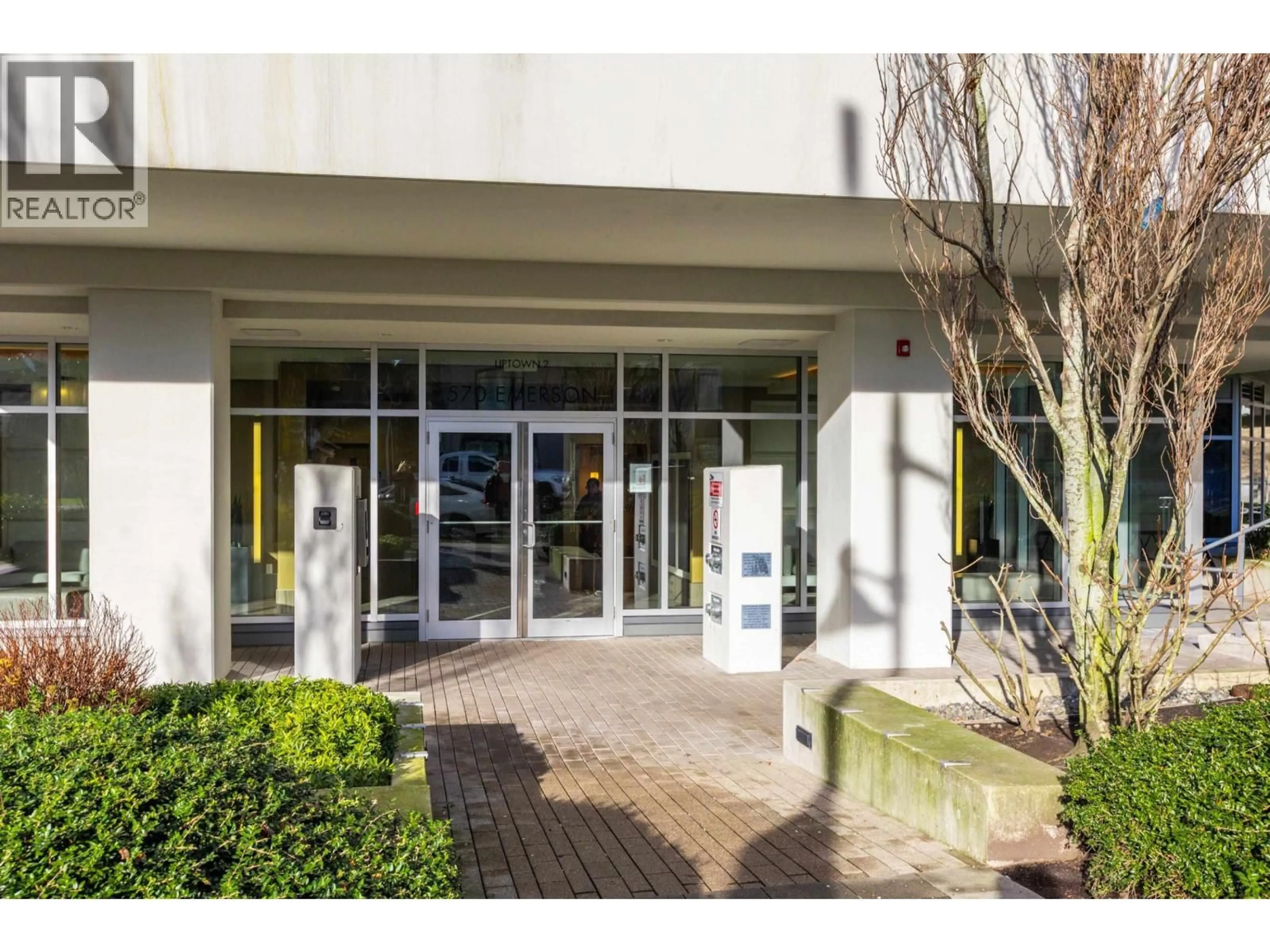 Indoor foyer for 1402 - 570 EMERSON STREET, Coquitlam British Columbia V3J0G4