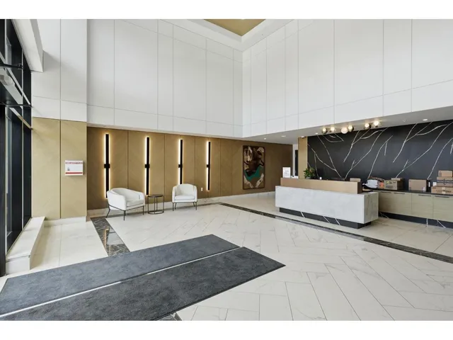 416 - 1526 FINLAY STREET, White Rock 4