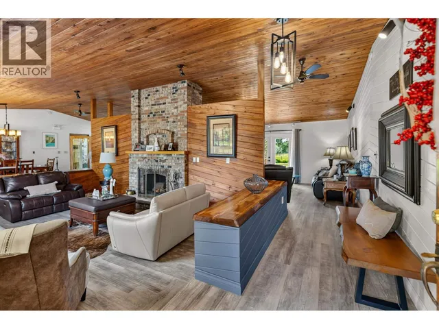 5455 COURVAL ROAD, Prince George 3